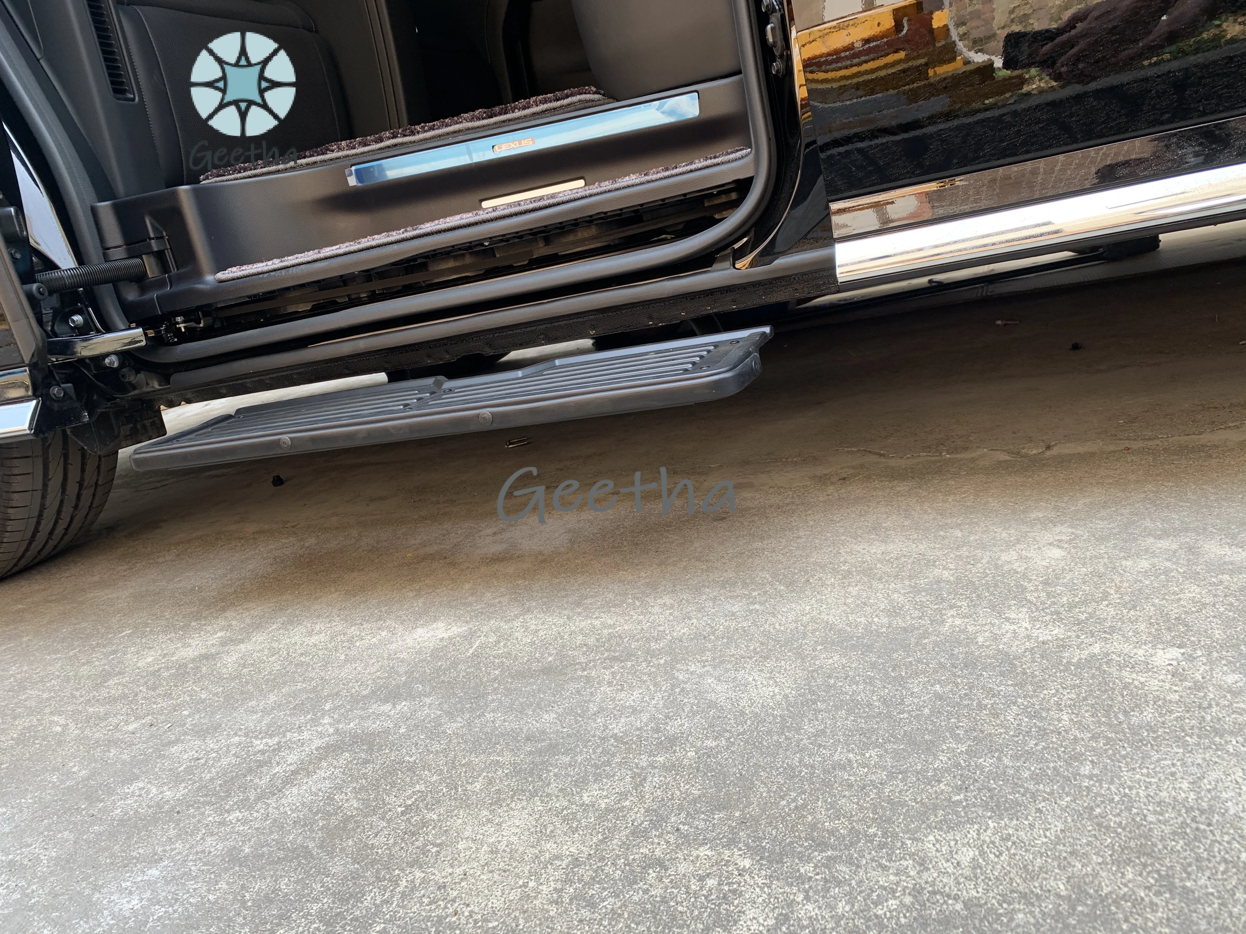 Электрическая боковая ступенька для Lexus LM Power Running Boards Fit GX460 Off Road RX350 RX450 NX200 NX350H Автомобильная автоматическая педаль Низкая цена
Электрическая боковая ступенька для Lexus LM Power Running Boards Fit GX460 Off Road RX350 RX450 NX200 NX350H Автомобильная автоматическая педаль Низкая цена
