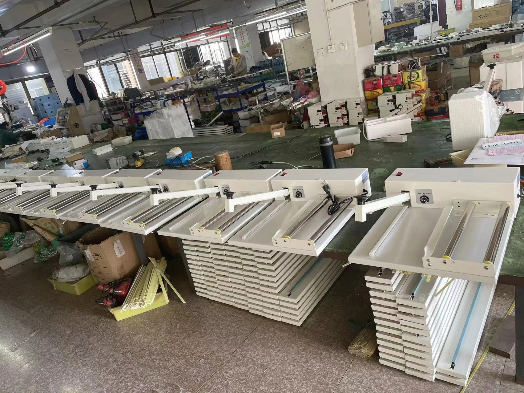 HotManual Film Heat Shrink Wrapping Packing Machine Handheld Shrink Wrap Heat Gun
HotManual Film Heat Shrink Wrapping Packing Machine Handheld Shrink Wrap Heat Gun
