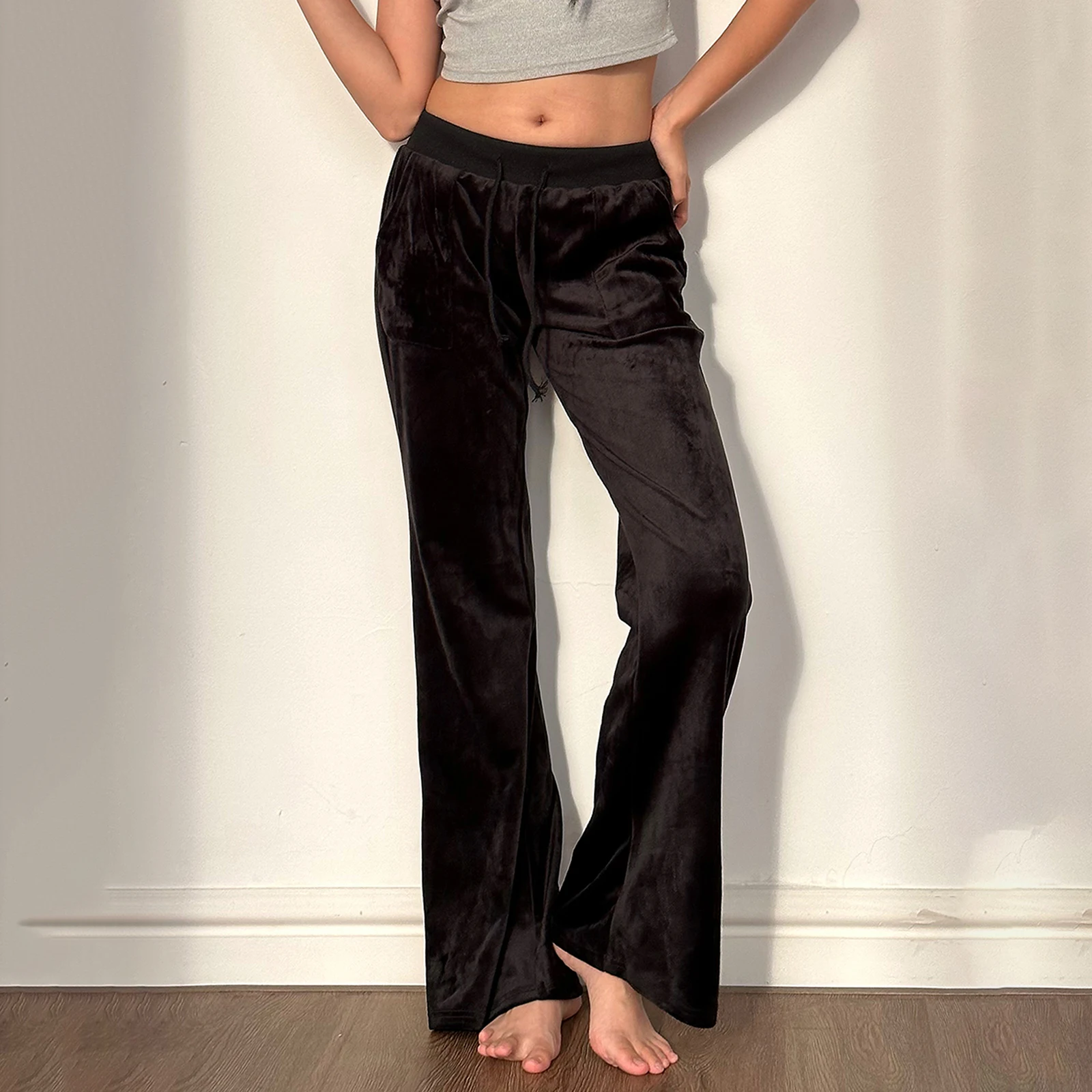 Women Vintage y2k Aesthetic Velvet Baggy Jogger Sweatpants with Pockets Elastic Waist Drawstring Loungewear Pants Trousers
Women Vintage y2k Aesthetic Velvet Baggy Jogger Sweatpants with Pockets Elastic Waist Drawstring Loungewear Pants Trousers