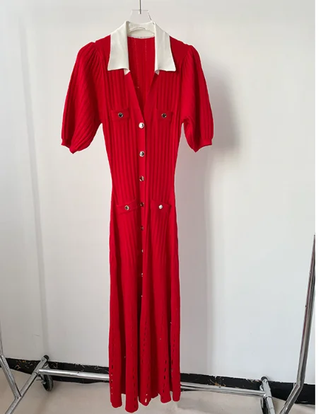 Women's Long Dresses Hollow Out Contrast Turn Down Collar Single Breasted Summer New Ladies Knitted Slim Elegant Robe
Women's Long Dresses Hollow Out Contrast Turn Down Collar Single Breasted Summer New Ladies Knitted Slim Elegant Robe
