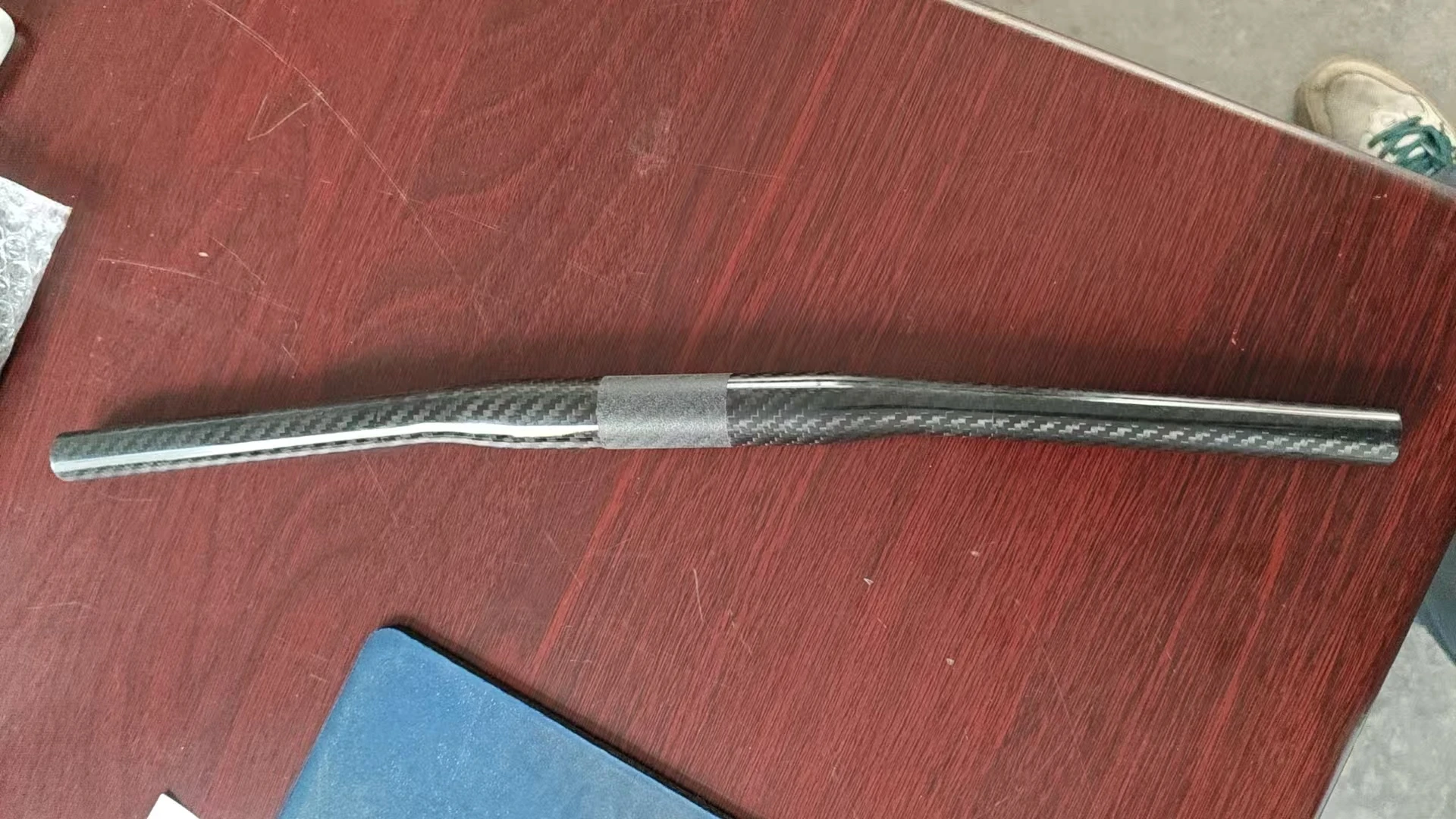 ZIMEVO New car scooter push bicycle glossy 3K full carbon fibre balance bike carbon handlebars 25.4*400/420/460mm
ZIMEVO New car scooter push bicycle glossy 3K full carbon fibre balance bike carbon handlebars 25.4*400/420/460mm