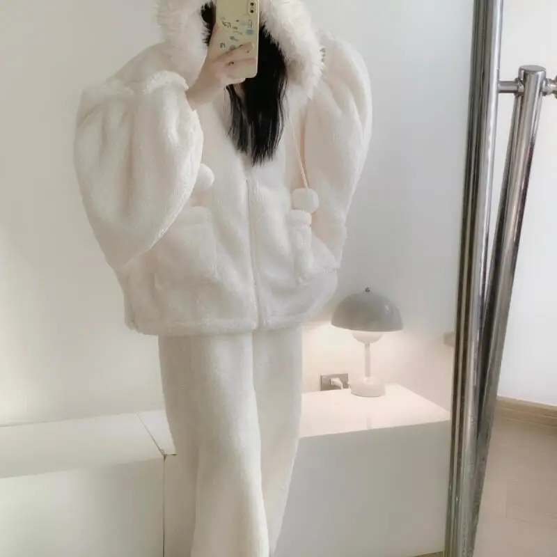 Pajamas Sleepwear Set Women's Thickened Fleece-Lined Set Girl's Hooded Home Clothes Warm Two Piece Set Loungewear Autumn Winter
Pajamas Sleepwear Set Women's Thickened Fleece-Lined Set Girl's Hooded Home Clothes Warm Two Piece Set Loungewear Autumn Winter
