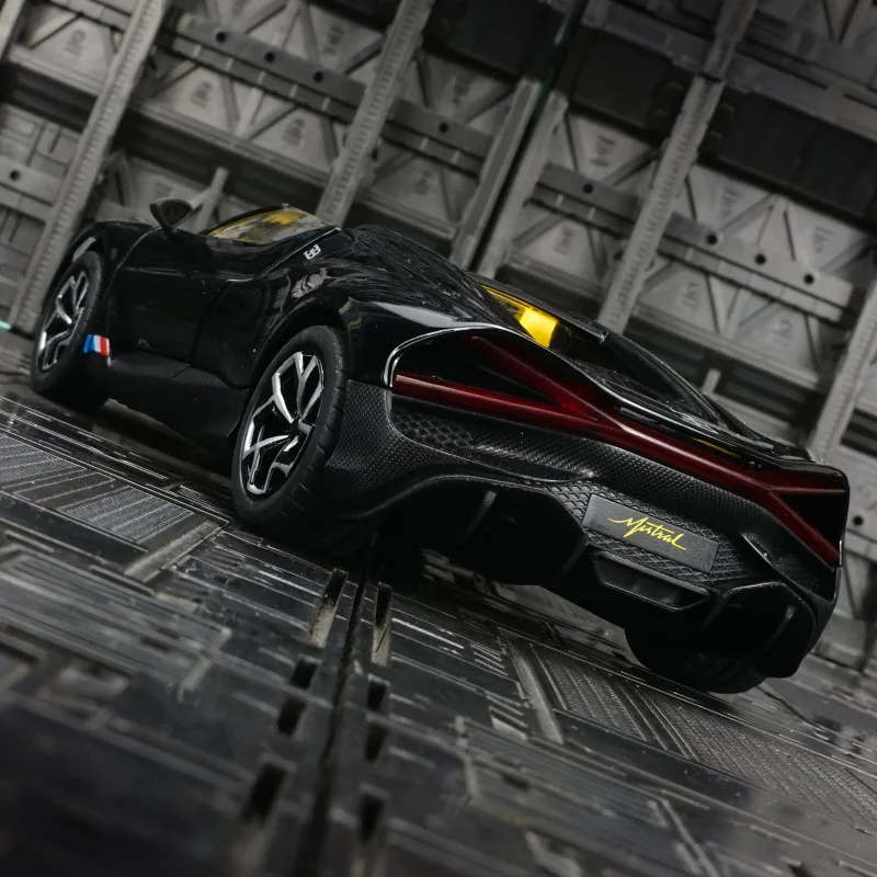 1:24 Bugatti Mistral alloy convertible supercar model car decoration, doors can be opened rich details, fine workmanship
1:24 Bugatti Mistral alloy convertible supercar model car decoration, doors can be opened rich details, fine workmanship