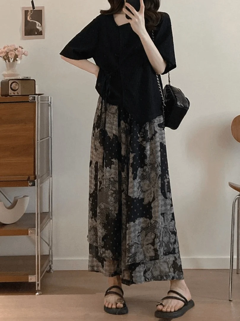 Laid-back Loose Feel Summer High Waist Printed T-shirt Top And Wide Leg Pants Two-piece Set Breathable Lightweight Casual Outfit
Laid-back Loose Feel Summer High Waist Printed T-shirt Top And Wide Leg Pants Two-piece Set Breathable Lightweight Casual Outfit