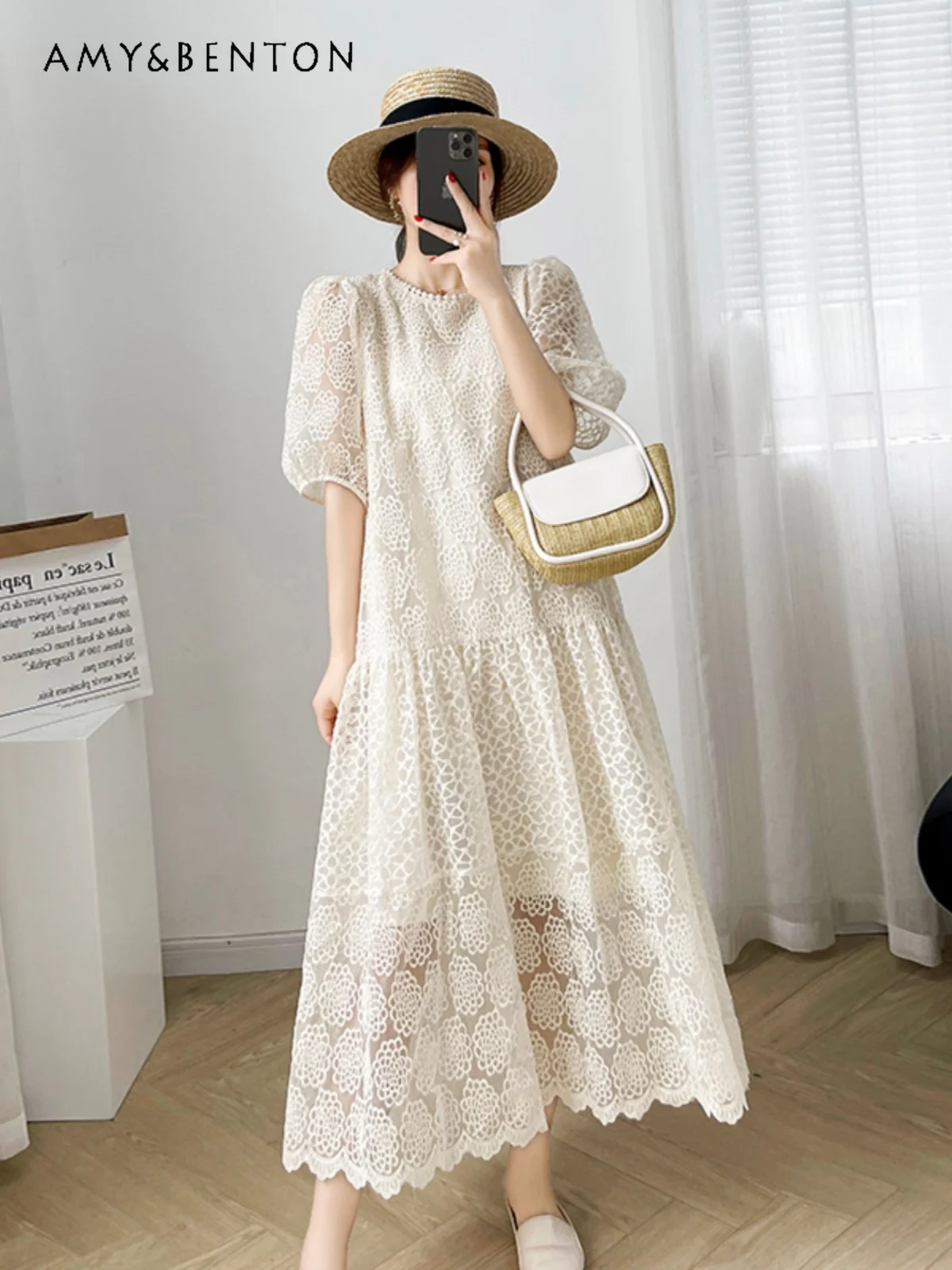 2024 Summer New Office Lady Fashion Loose Slimming Mid-Length Dress for Women High-Grade Lace Printing Puff Sleeve A-line Dress
2024 Summer New Office Lady Fashion Loose Slimming Mid-Length Dress for Women High-Grade Lace Printing Puff Sleeve A-line Dress