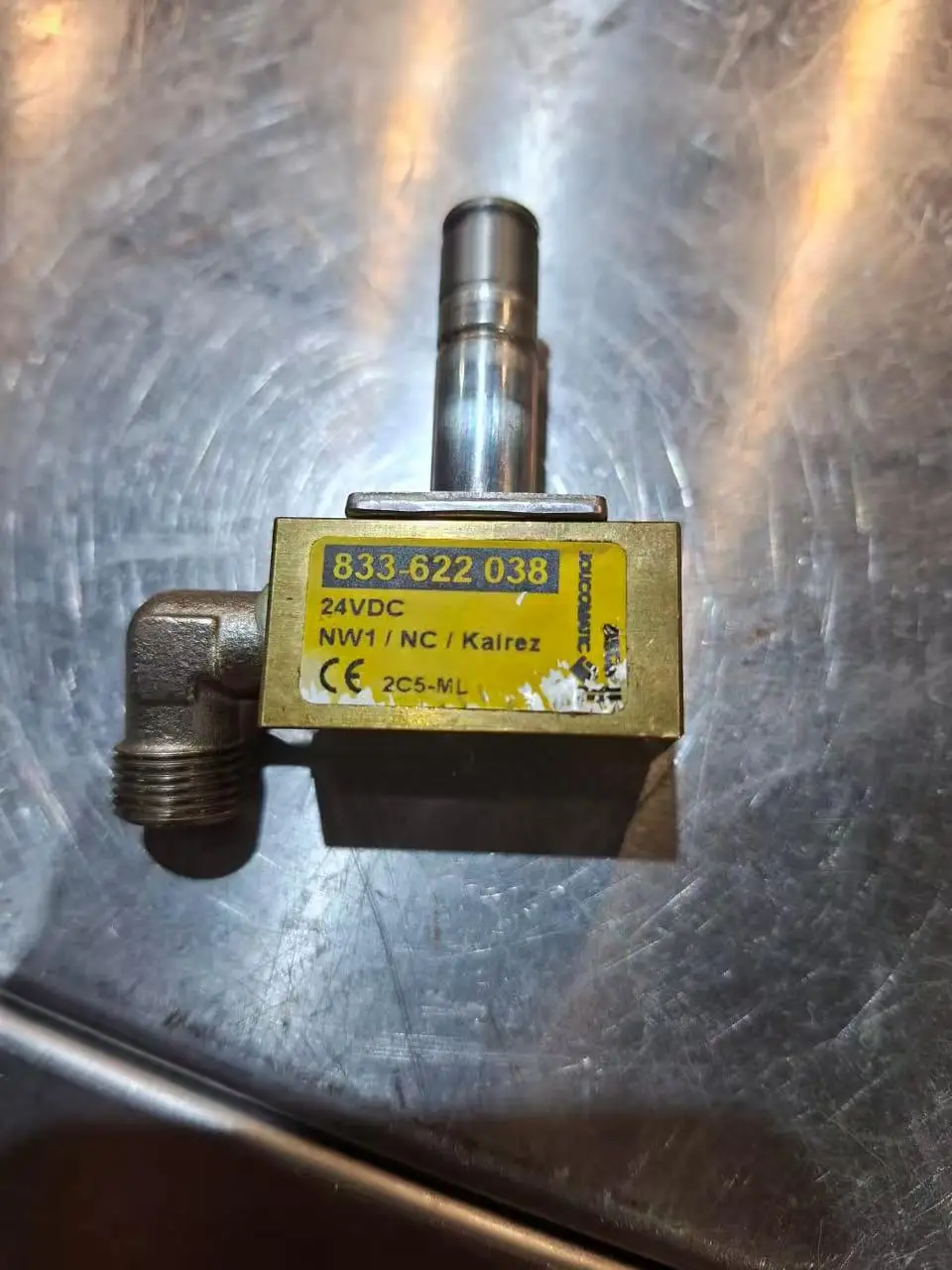 High Quality 833-622 038 Solenoid Valve
High Quality 833-622 038 Solenoid Valve