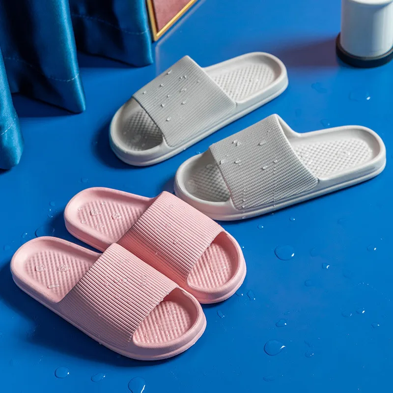 New Soft Light Summer Women Slippers Casual Men Flip Flops Home Slides Comfort Couple Non-Slip Bathroom Flats Travel Hotel Shoes
New Soft Light Summer Women Slippers Casual Men Flip Flops Home Slides Comfort Couple Non-Slip Bathroom Flats Travel Hotel Shoes