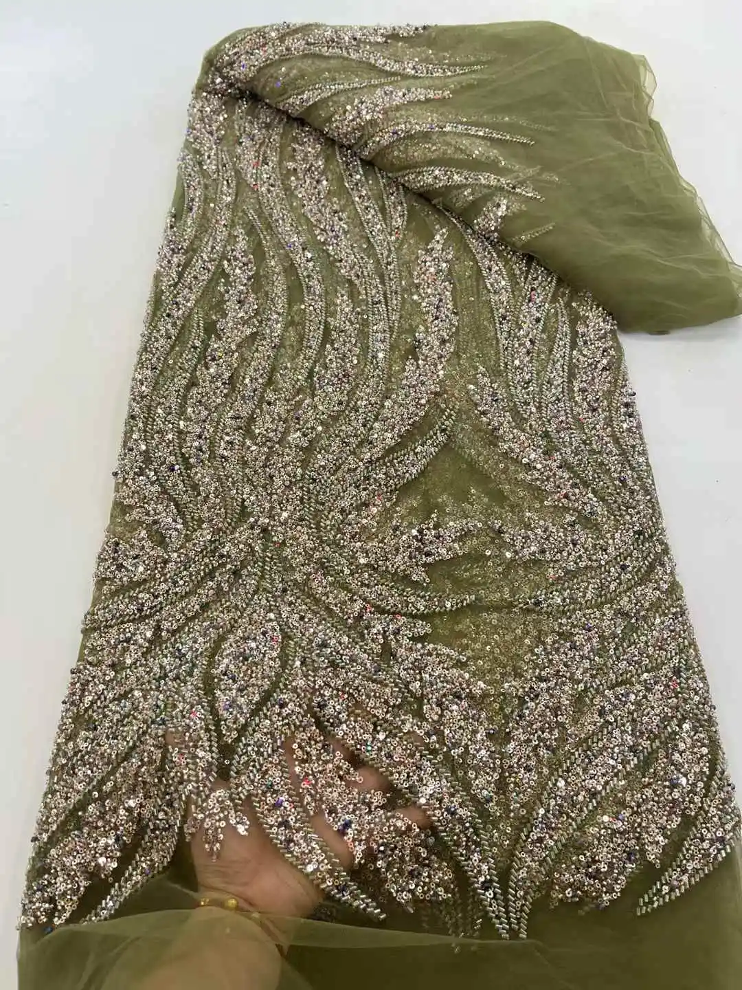 Luxury African Beads Groom Tulle lace Fabrics 2025 High Quality Sequins Embroidery French Tulle Laces For Nigerian Wedding Dress
Luxury African Beads Groom Tulle lace Fabrics 2025 High Quality Sequins Embroidery French Tulle Laces For Nigerian Wedding Dress