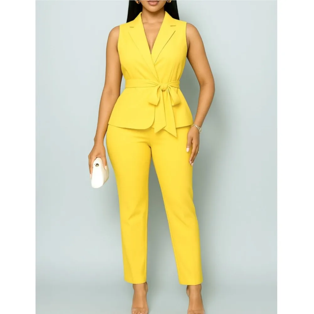 2026New Women's Sleeveless blazer Suit Spring and Summer Fashion Suit Collar Vest Slim Pencil Trousers Female Office 2-piece Set
2026New Women's Sleeveless blazer Suit Spring and Summer Fashion Suit Collar Vest Slim Pencil Trousers Female Office 2-piece Set