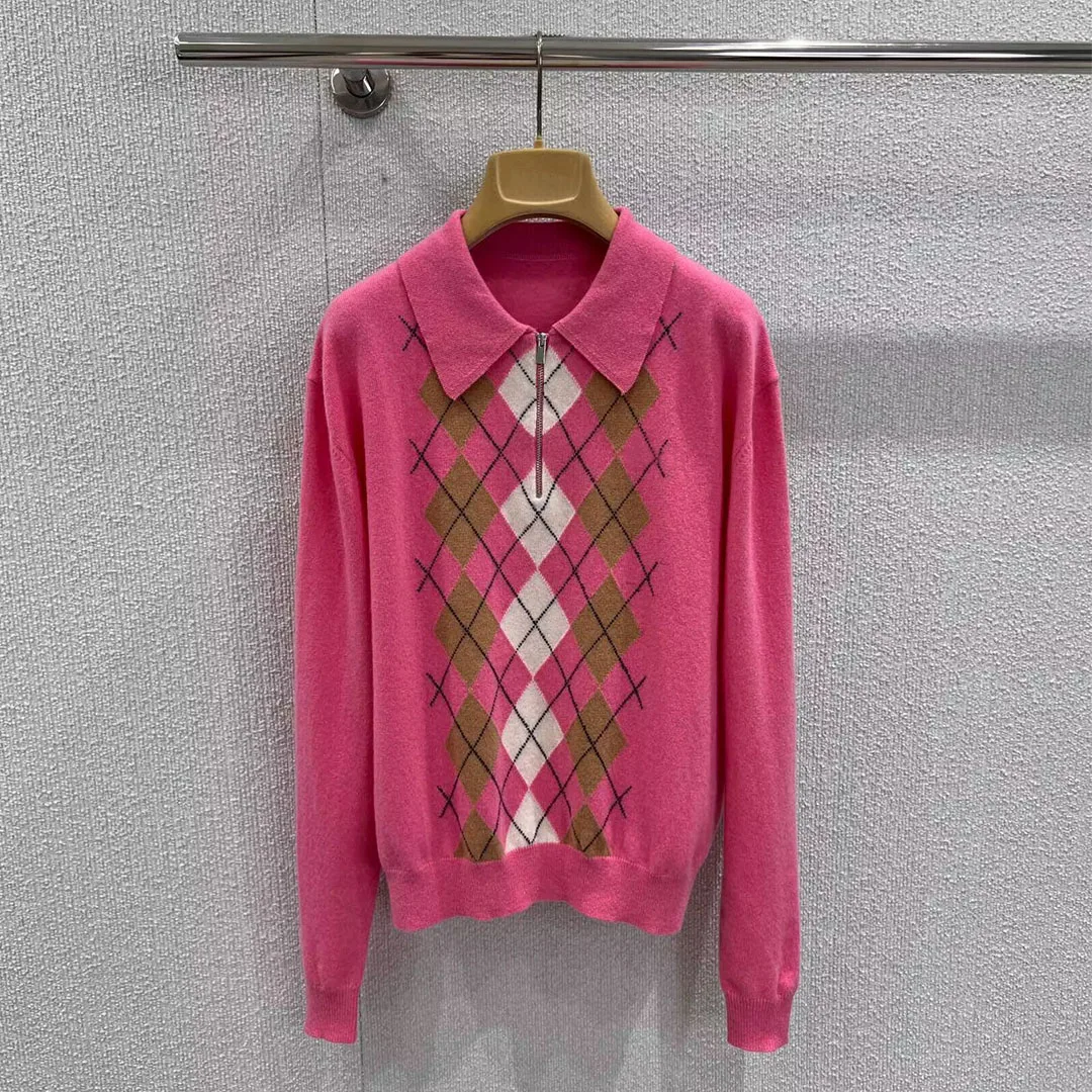 Preppy Style Contrast Color Argyle Pattern Cashmere Knitted Pullover Women Lapel Zipper Long Sleeve ew Autumn Sweet Pink Sweater
Preppy Style Contrast Color Argyle Pattern Cashmere Knitted Pullover Women Lapel Zipper Long Sleeve ew Autumn Sweet Pink Sweater