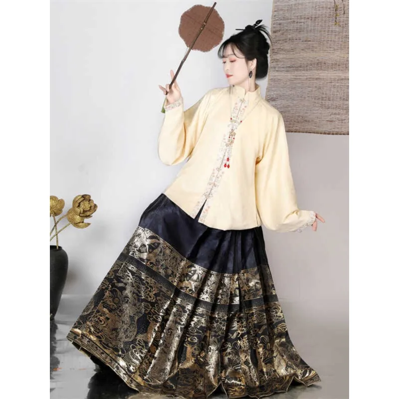 New Spring Autumn Ming Style Hanfu Women Stand Collar Bag Sleeve Versatile Mamian Skirt Set
New Spring Autumn Ming Style Hanfu Women Stand Collar Bag Sleeve Versatile Mamian Skirt Set