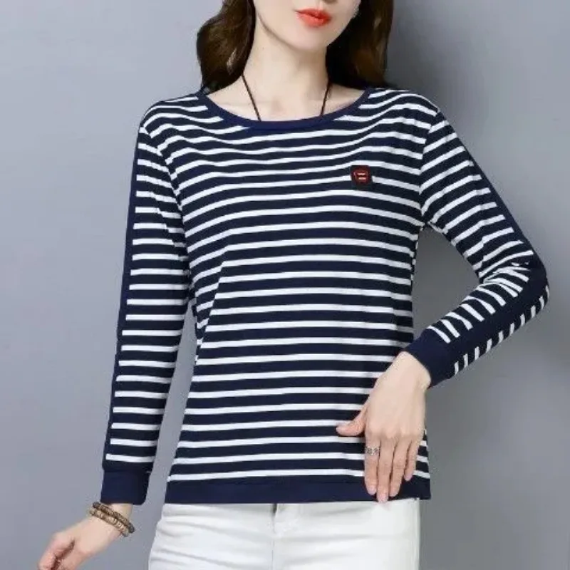 Pure Cotton T-shirt Women's Long-sleeved 2025 Autumn New Striped Loose Women's Tops Casual Loose Versatile Pullover
Pure Cotton T-shirt Women's Long-sleeved 2025 Autumn New Striped Loose Women's Tops Casual Loose Versatile Pullover