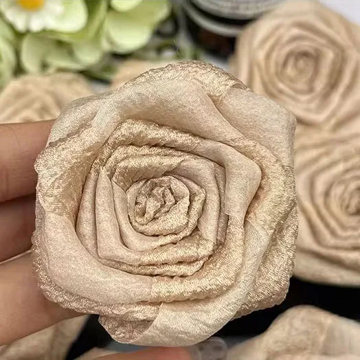 10pcs Handmade three-dimensional rose petals velcro patch Fashion DIY Head Flower Clothing Hair Accessories Decoration patches
10pcs Handmade three-dimensional rose petals velcro patch Fashion DIY Head Flower Clothing Hair Accessories Decoration patches