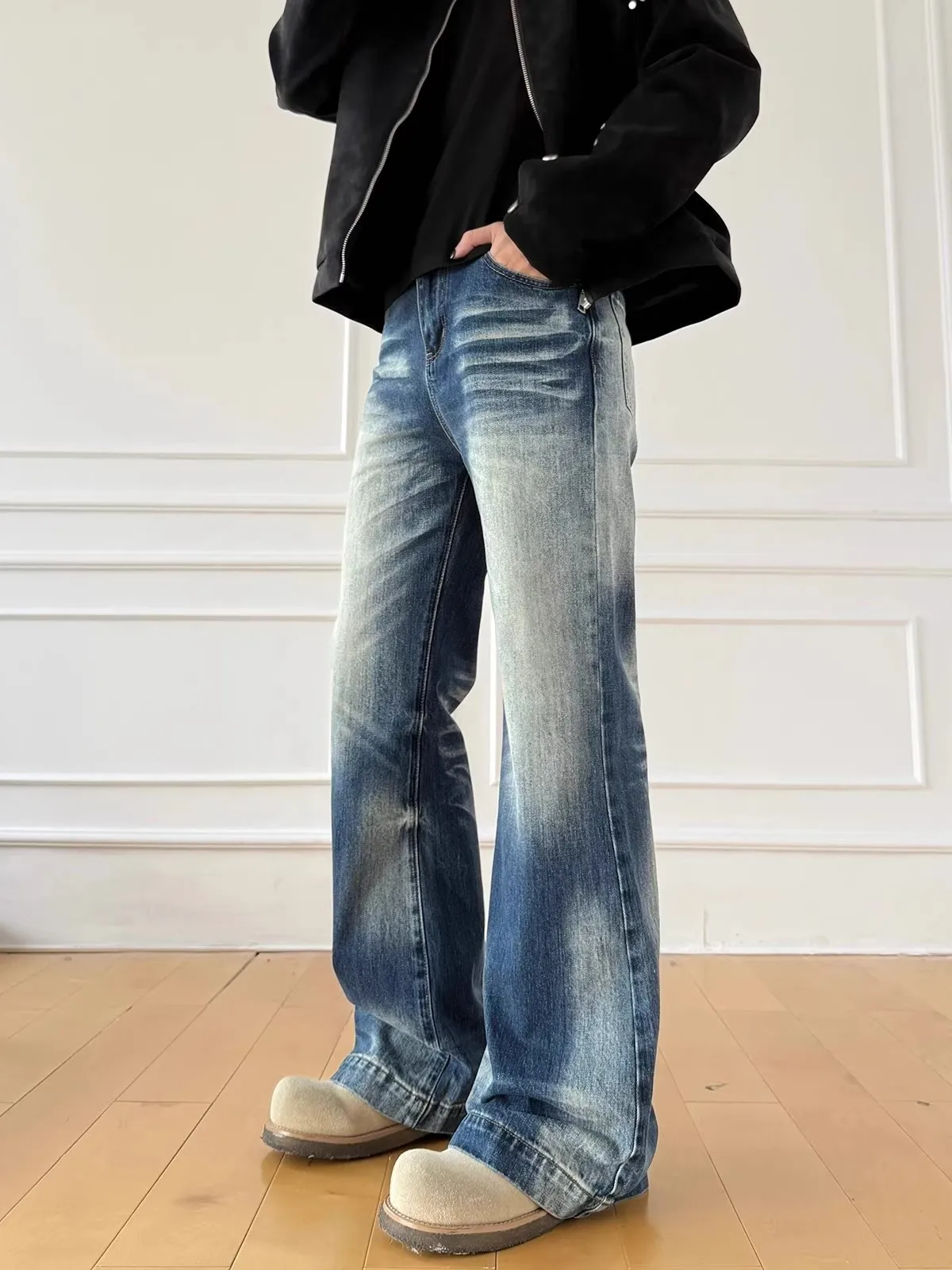 Waed Blue adient American Casual Loose Men's Jeans Cleanfit Versatile Straight Leg Wear Resistant for Daily Wear
Waed Blue adient American Casual Loose Men's Jeans Cleanfit Versatile Straight Leg Wear Resistant for Daily Wear