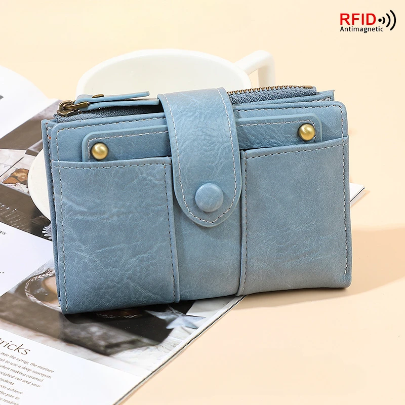 Короткий женский кошелек из искусственной кожи в стиле вестерн с блокировкой RFID, большой вместительный кошелек на молнии для женщин
Короткий женский кошелек из искусственной кожи в стиле вестерн с блокировкой RFID, большой вместительный кошелек на молнии для женщин