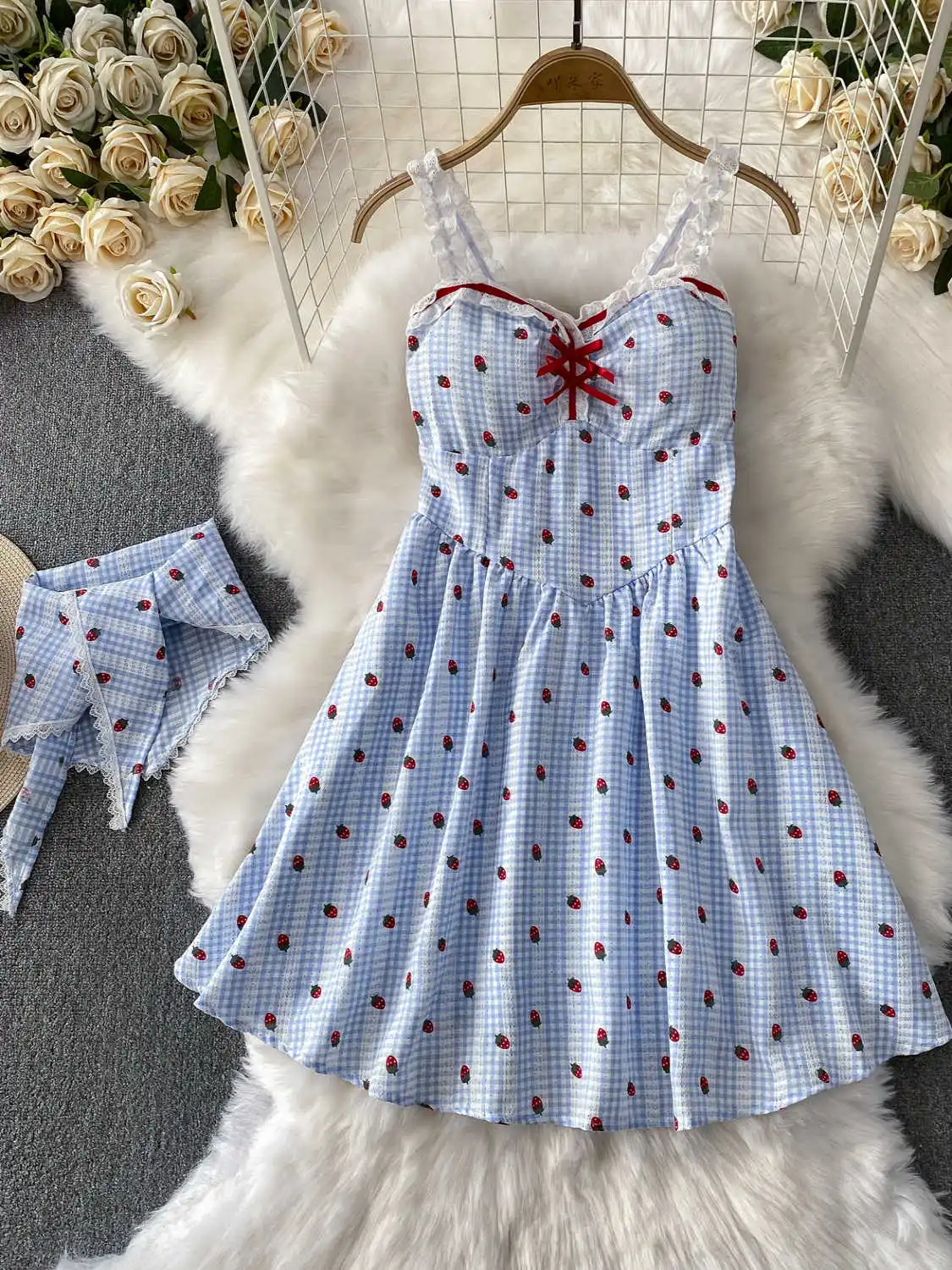 Women Lace Strawberry Mori Girl Dress Vintage Elegant Plaid Mini Dresses Y2k One Piece Frocks 2000s Cutecore Clothes Summer 2025
Women Lace Strawberry Mori Girl Dress Vintage Elegant Plaid Mini Dresses Y2k One Piece Frocks 2000s Cutecore Clothes Summer 2025