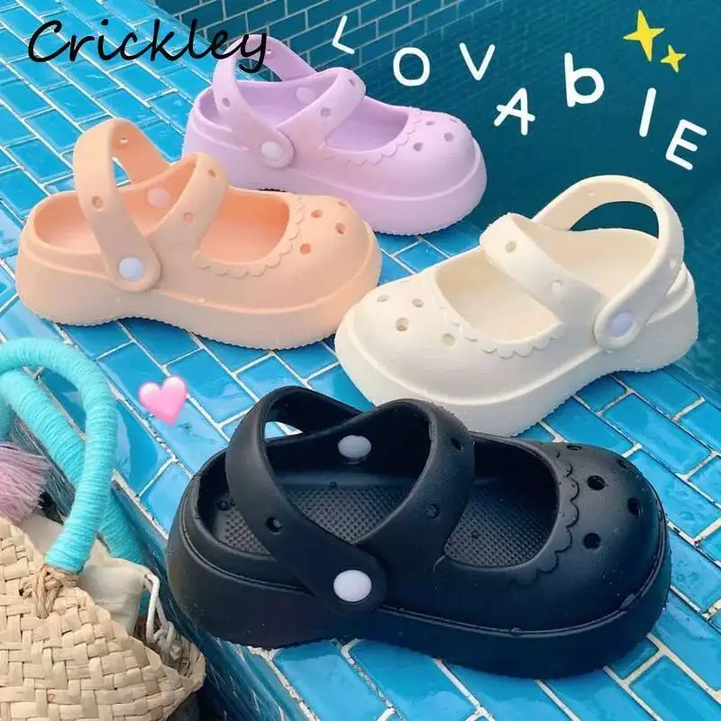 Summer Solid Girls Slippers EVA Soft Anti Slip Platform Kids Clogs Shoes Waterproof Hollow Out Garden Beach Children Slippers
Summer Solid Girls Slippers EVA Soft Anti Slip Platform Kids Clogs Shoes Waterproof Hollow Out Garden Beach Children Slippers