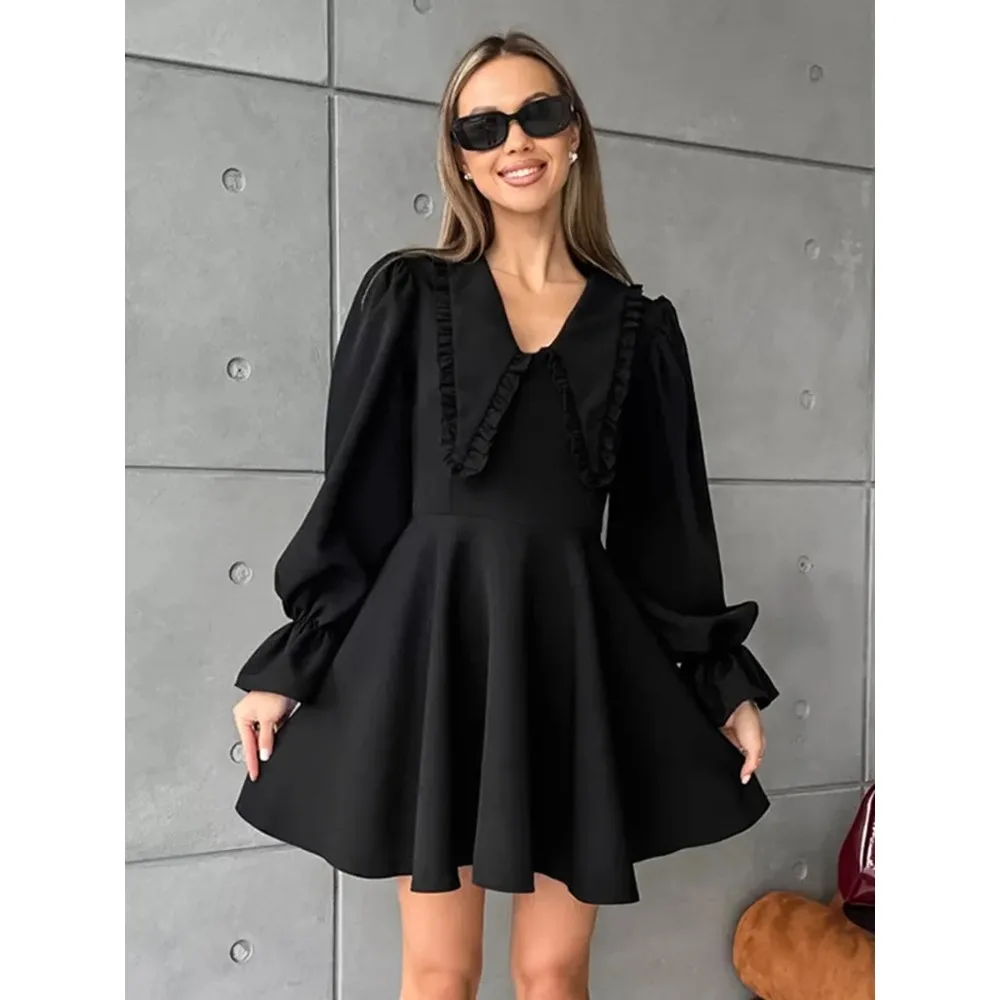 2026 Spring New European/American Fashion Black Doll Neck Dress Item Flared Sleeves Waist Cinched A-line Skirt Women's Clothing
2026 Spring New European/American Fashion Black Doll Neck Dress Item Flared Sleeves Waist Cinched A-line Skirt Women's Clothing