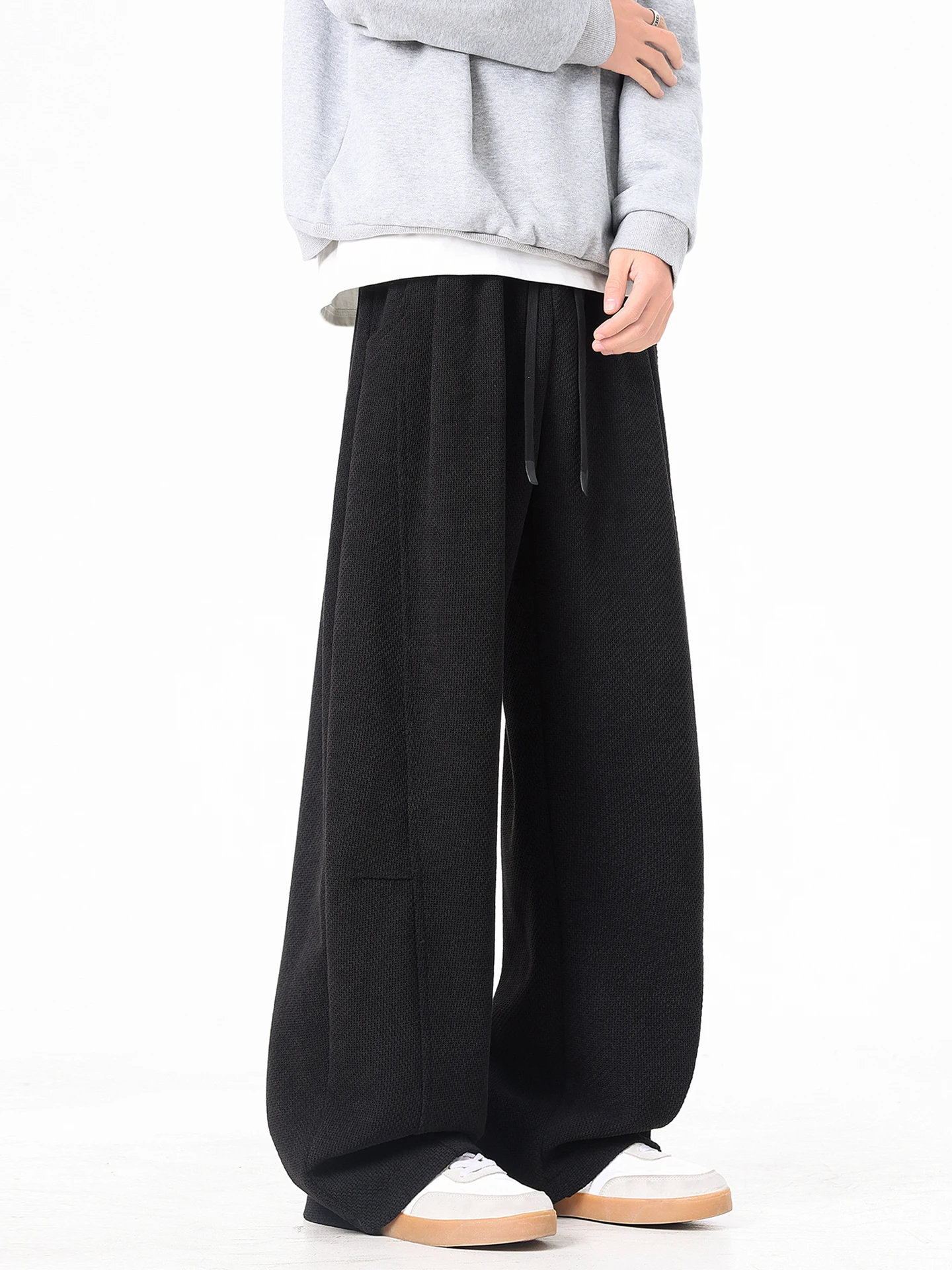 Мужские повседневные брюки в американском стиле, зимние, на флисовой подкладке, свободные, прямого кроя, с широкими штанинами, спортивные, драпированные, из драпирующейся ткани
Мужские повседневные брюки в американском стиле, зимние, на флисовой подкладке, свободные, прямого кроя, с широкими штанинами, спортивные, драпированные, из драпирующейся ткани