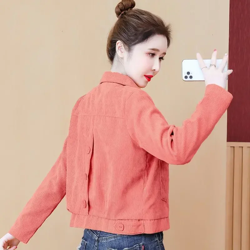 Fashion Thin Corduroy Short Jacket Women Spring Autumn 2025 New Korean Single Breasted Casual Slim Coat Female Outerwear T1181
Fashion Thin Corduroy Short Jacket Women Spring Autumn 2025 New Korean Single Breasted Casual Slim Coat Female Outerwear T1181