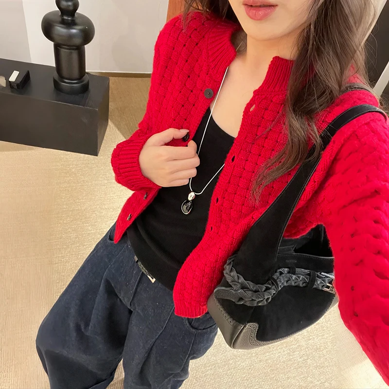 French Sle Knitted Cardigan Coat Square id Pattern round Ne Open Design Breathable Soft Fabric ort Length for Women
French Sle Knitted Cardigan Coat Square id Pattern round Ne Open Design Breathable Soft Fabric ort Length for Women