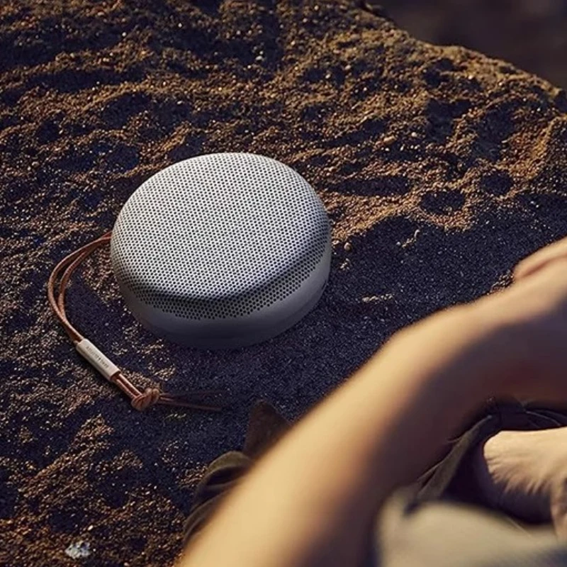 Wireless bluetooth speaker outdoor portable waterproof high sound quality small stereo
Wireless bluetooth speaker outdoor portable waterproof high sound quality small stereo