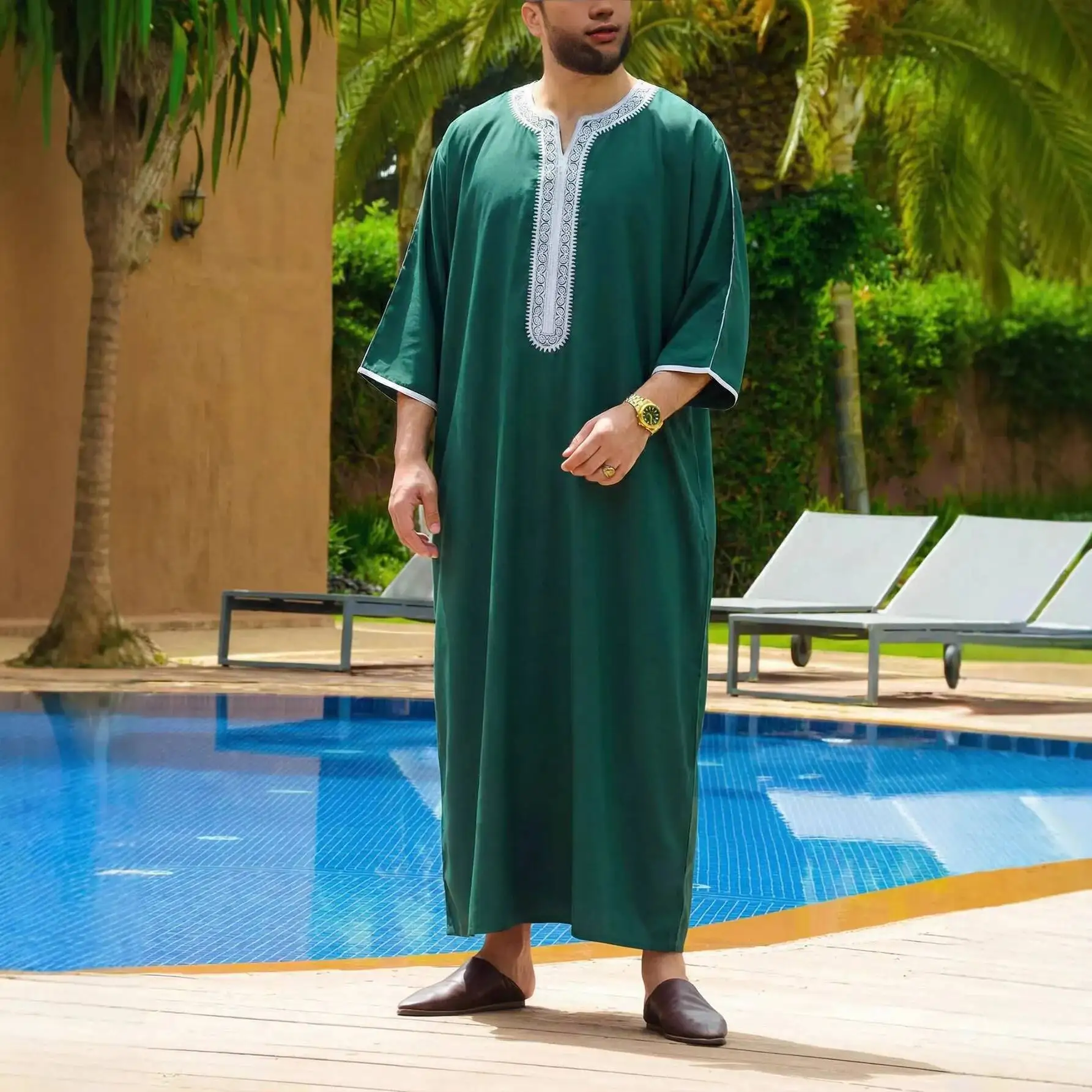 Short-sleeve 2026 Embroidered New Men's Clothing With Side Pockets, Ethnic Style, Loose Fit Ramadan Dubai Luxury Islam Elegant
Short-sleeve 2026 Embroidered New Men's Clothing With Side Pockets, Ethnic Style, Loose Fit Ramadan Dubai Luxury Islam Elegant