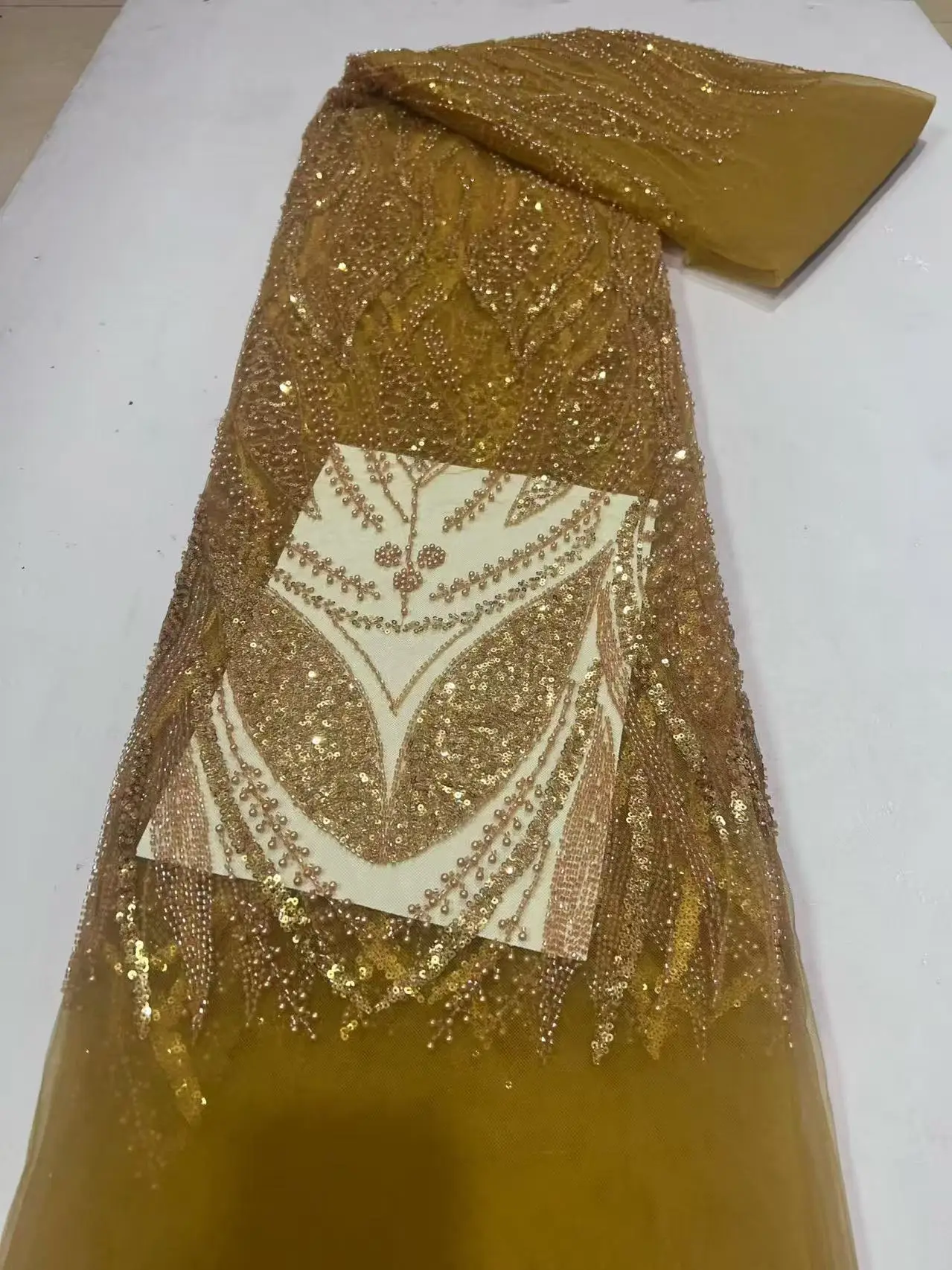 African Luxury Sequins Lace Fabric 2026 Latest Beaded Embroidery French Tulle Mesh Lace Fabric Material For Wedding Sew 5 Yards
African Luxury Sequins Lace Fabric 2026 Latest Beaded Embroidery French Tulle Mesh Lace Fabric Material For Wedding Sew 5 Yards