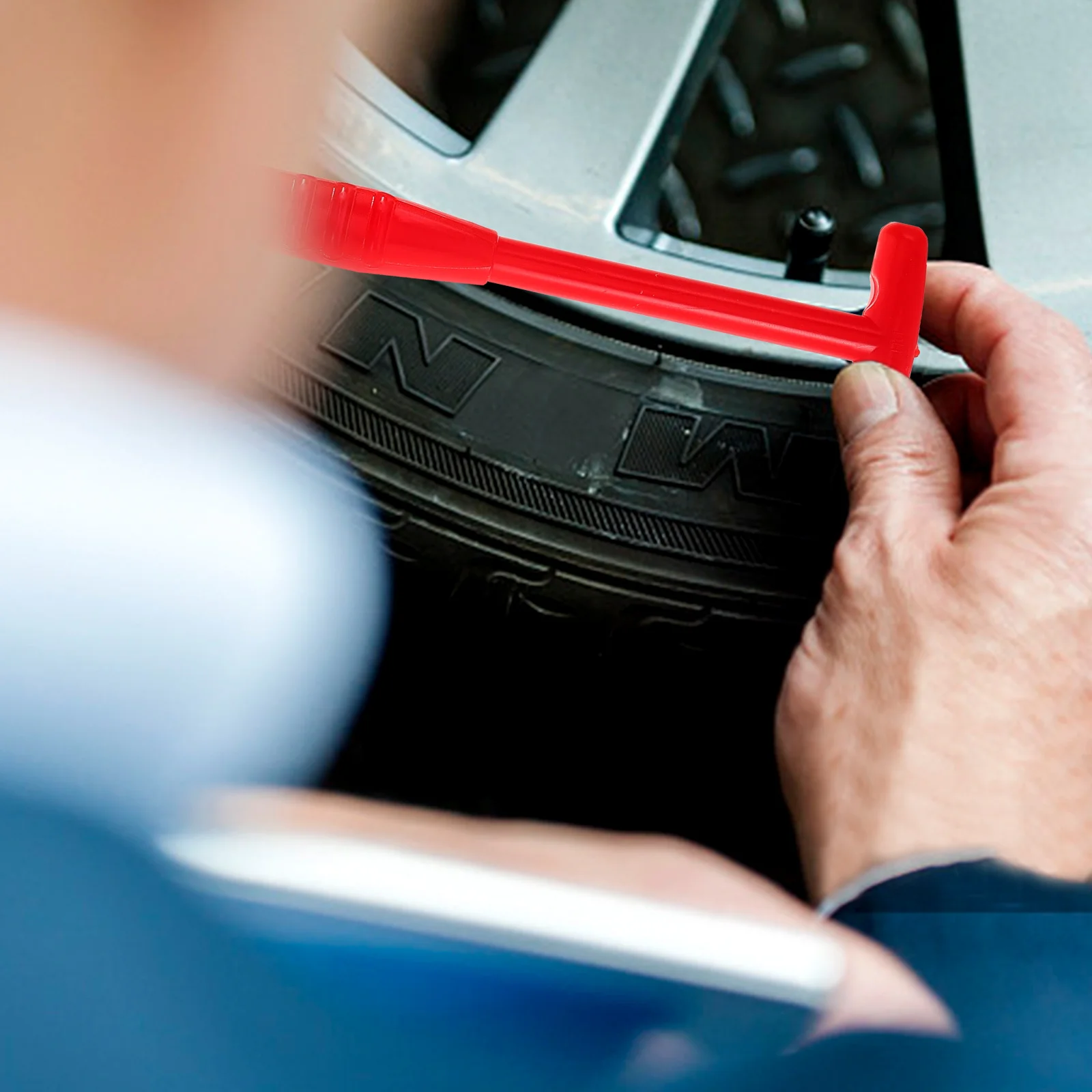 2Pcs Valve Stem Puller Valve Core Remover Tool for Easy Tire Maintenance Car Wheel Repair Reusable Tire Repair Installer
2Pcs Valve Stem Puller Valve Core Remover Tool for Easy Tire Maintenance Car Wheel Repair Reusable Tire Repair Installer