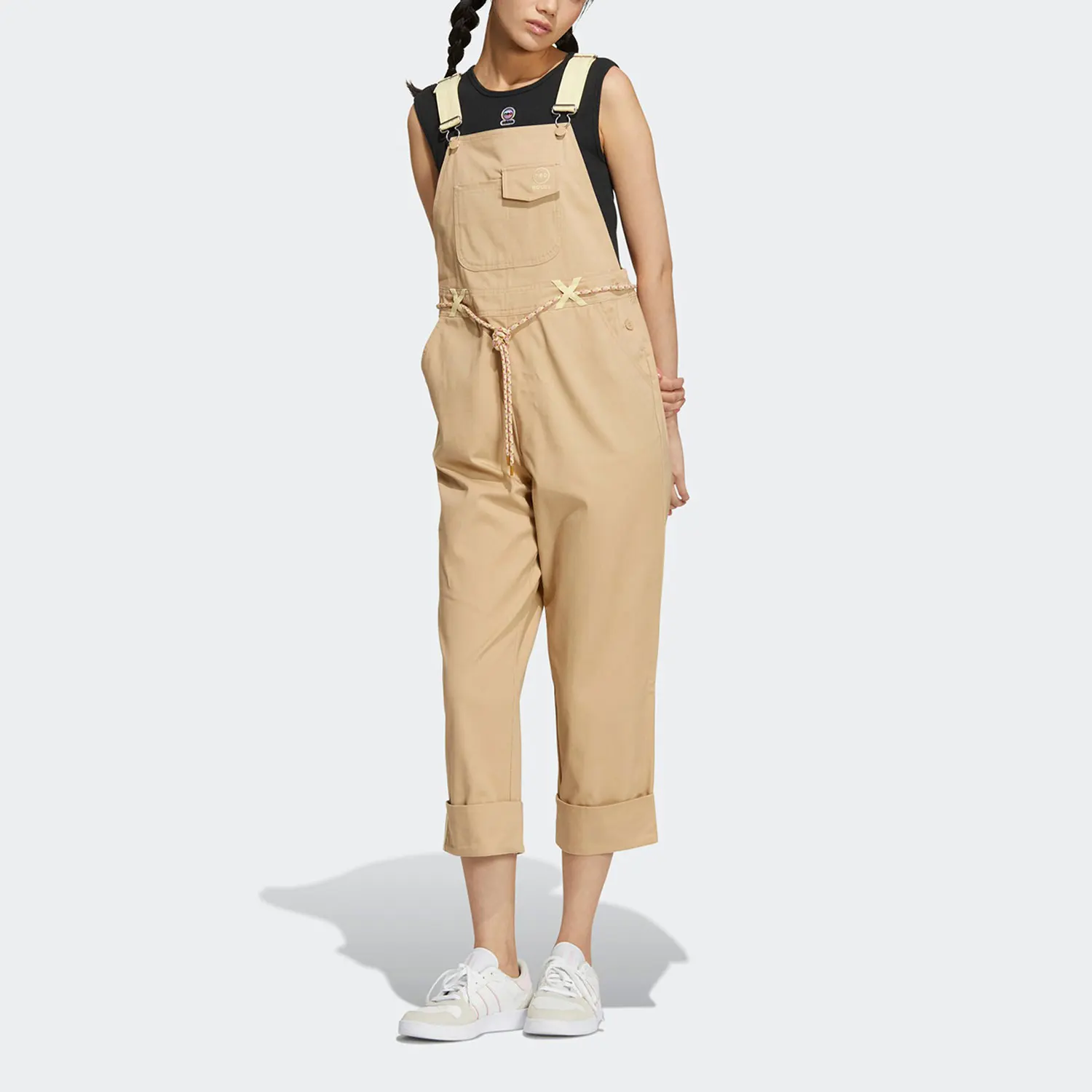 Официальные женские спортивные капри Adidas W UTIL OVERALL HM2029
Официальные женские спортивные капри Adidas W UTIL OVERALL HM2029