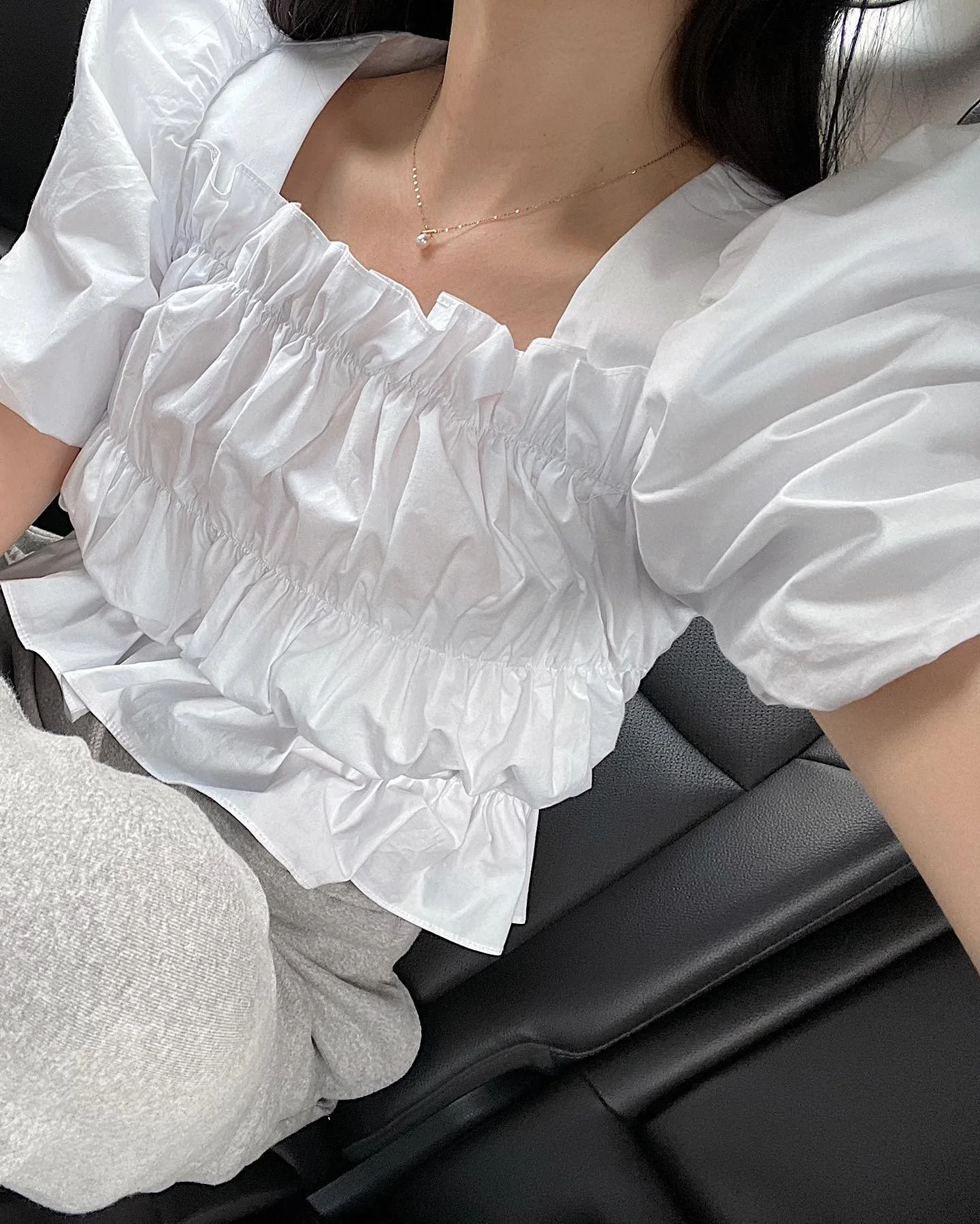 Retro Square Collar Bubble Sve ort irt Women's Slimming Waist Cinched Crop Top Trendy Korean Sle Cotton Blend
Retro Square Collar Bubble Sve ort irt Women's Slimming Waist Cinched Crop Top Trendy Korean Sle Cotton Blend