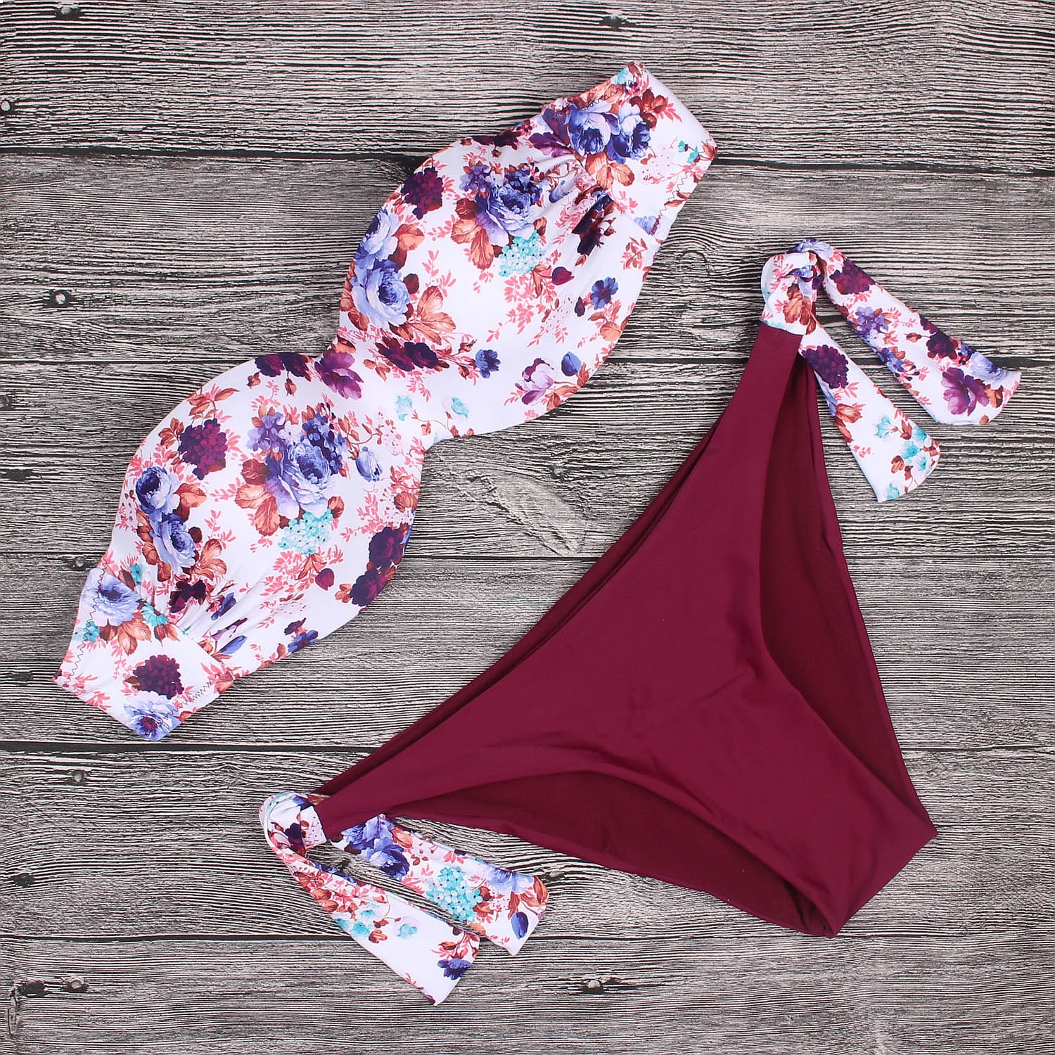 Womens Sexy Summer Beach Bikini Push Up Halter Floral Brazilian Bathing Suit Swimwear
Womens Sexy Summer Beach Bikini Push Up Halter Floral Brazilian Bathing Suit Swimwear