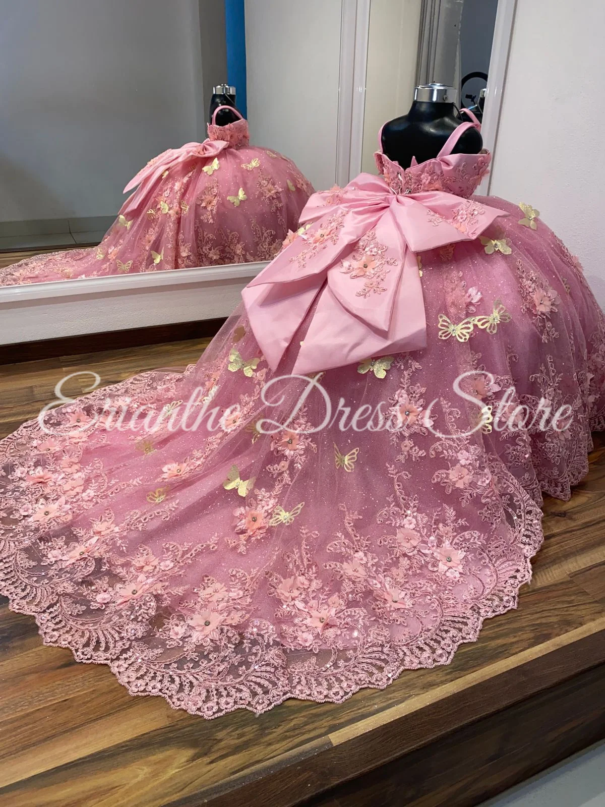 Pink Flower Girl Dress For Wedding Tulle Puffy 3D Btterfly Applique Kids Birthday Party First Communion Ball Gowns Customized
Pink Flower Girl Dress For Wedding Tulle Puffy 3D Btterfly Applique Kids Birthday Party First Communion Ball Gowns Customized