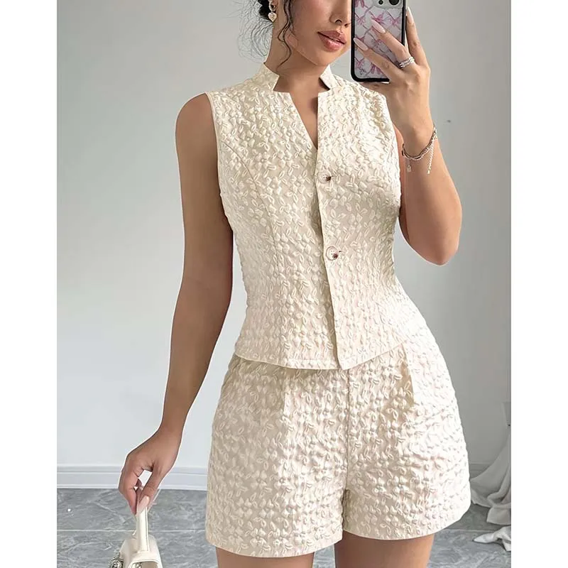 2026 New Women Printing Vest Top + Shorts Set Summer Women Elegant Solid Color Jacquard Sleeveless Vest And Shorts Two-Piece Set
2026 New Women Printing Vest Top + Shorts Set Summer Women Elegant Solid Color Jacquard Sleeveless Vest And Shorts Two-Piece Set