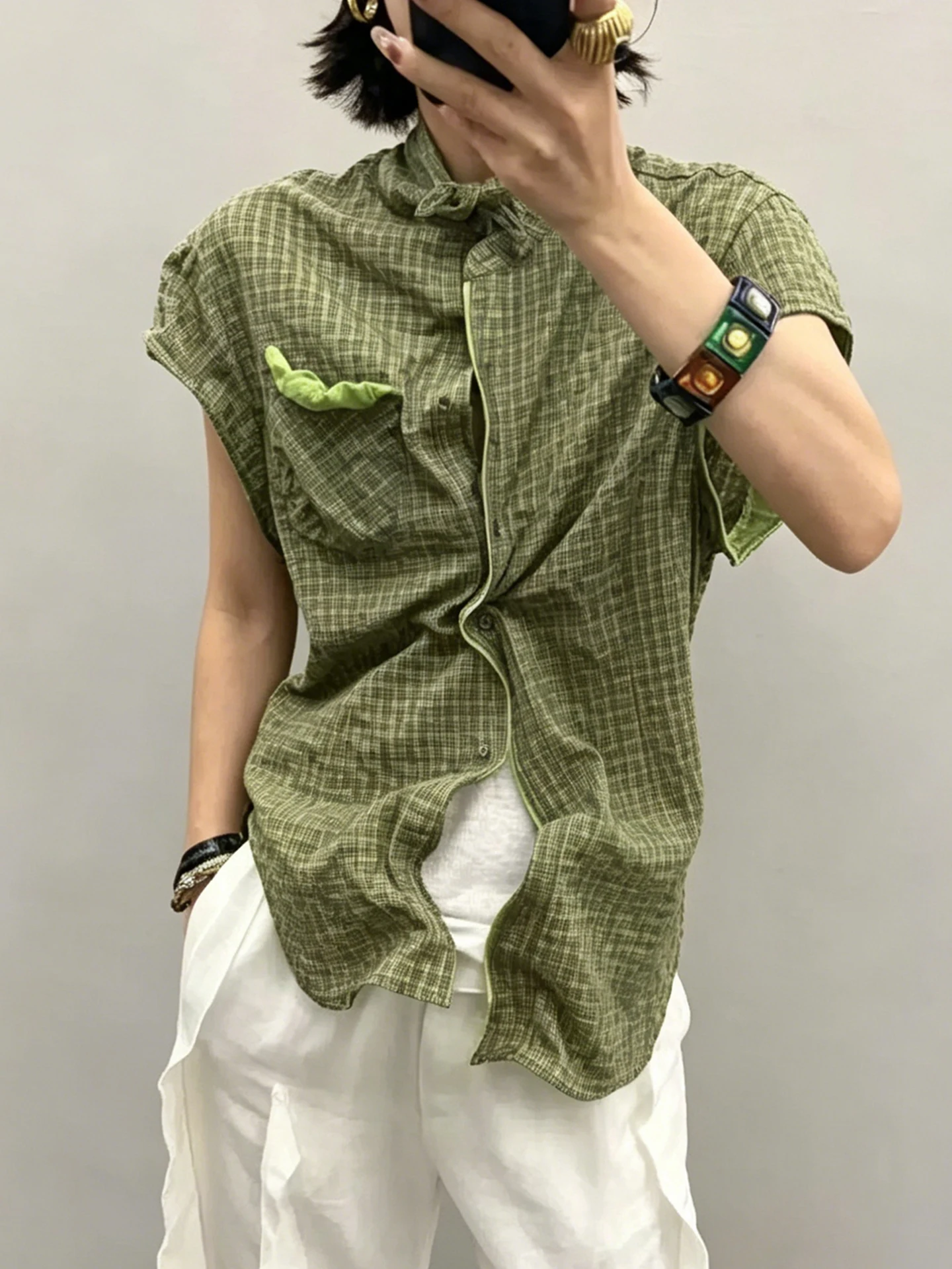 Women's Plaid Short Sleeve Shirt Thin Cotton Casual Style Korean Patchwork Vest Top Small Size Lazy Versatile Blouse
Women's Plaid Short Sleeve Shirt Thin Cotton Casual Style Korean Patchwork Vest Top Small Size Lazy Versatile Blouse