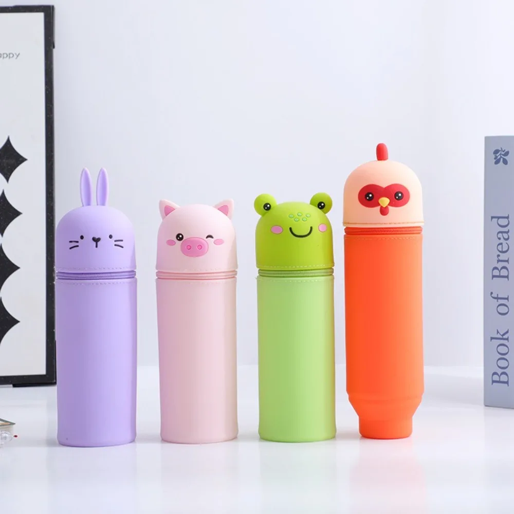 Cartoon Foldable Pen Case Silicone Cute Animal Pen Container Dirt Resistant Piggy Frog Rabbit Stationery Organizer for Students
Cartoon Foldable Pen Case Silicone Cute Animal Pen Container Dirt Resistant Piggy Frog Rabbit Stationery Organizer for Students