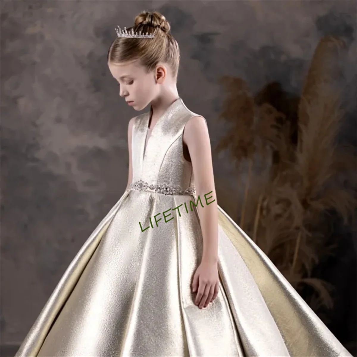 CustomizedElegant Champagne Flower Girl Dresses Beads Formal Princess Gown for Kids Children Birthday Wedding Party Show
CustomizedElegant Champagne Flower Girl Dresses Beads Formal Princess Gown for Kids Children Birthday Wedding Party Show