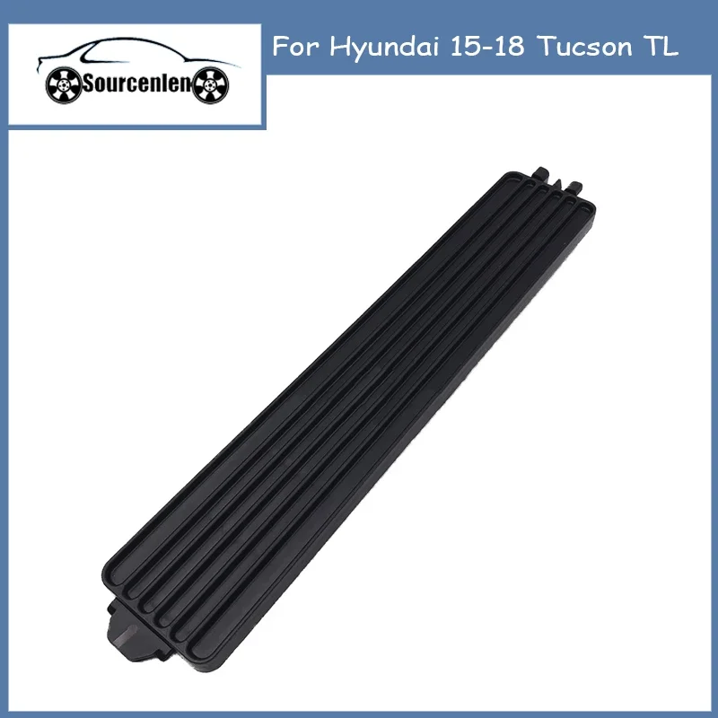 97129D3000 97129F8000 For Hyundai 15-18 Tucson TL Blower Motor Fan Filter Cover 97129-D3000 97129-F8000
97129D3000 97129F8000 For Hyundai 15-18 Tucson TL Blower Motor Fan Filter Cover 97129-D3000 97129-F8000