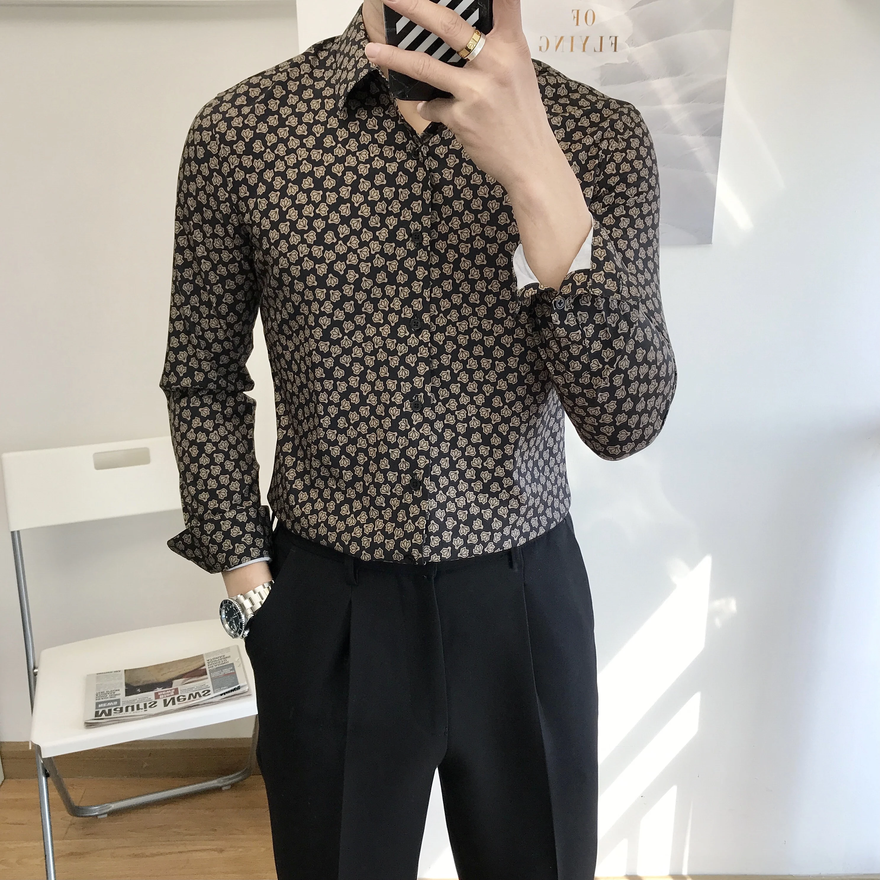 Men 2022 Spring Autumn Fashion Retro Flower Print Shirts Clothing Men's Long Sleeve Shirts Male Slim Fit Casual Shirts G220
Men 2022 Spring Autumn Fashion Retro Flower Print Shirts Clothing Men's Long Sleeve Shirts Male Slim Fit Casual Shirts G220