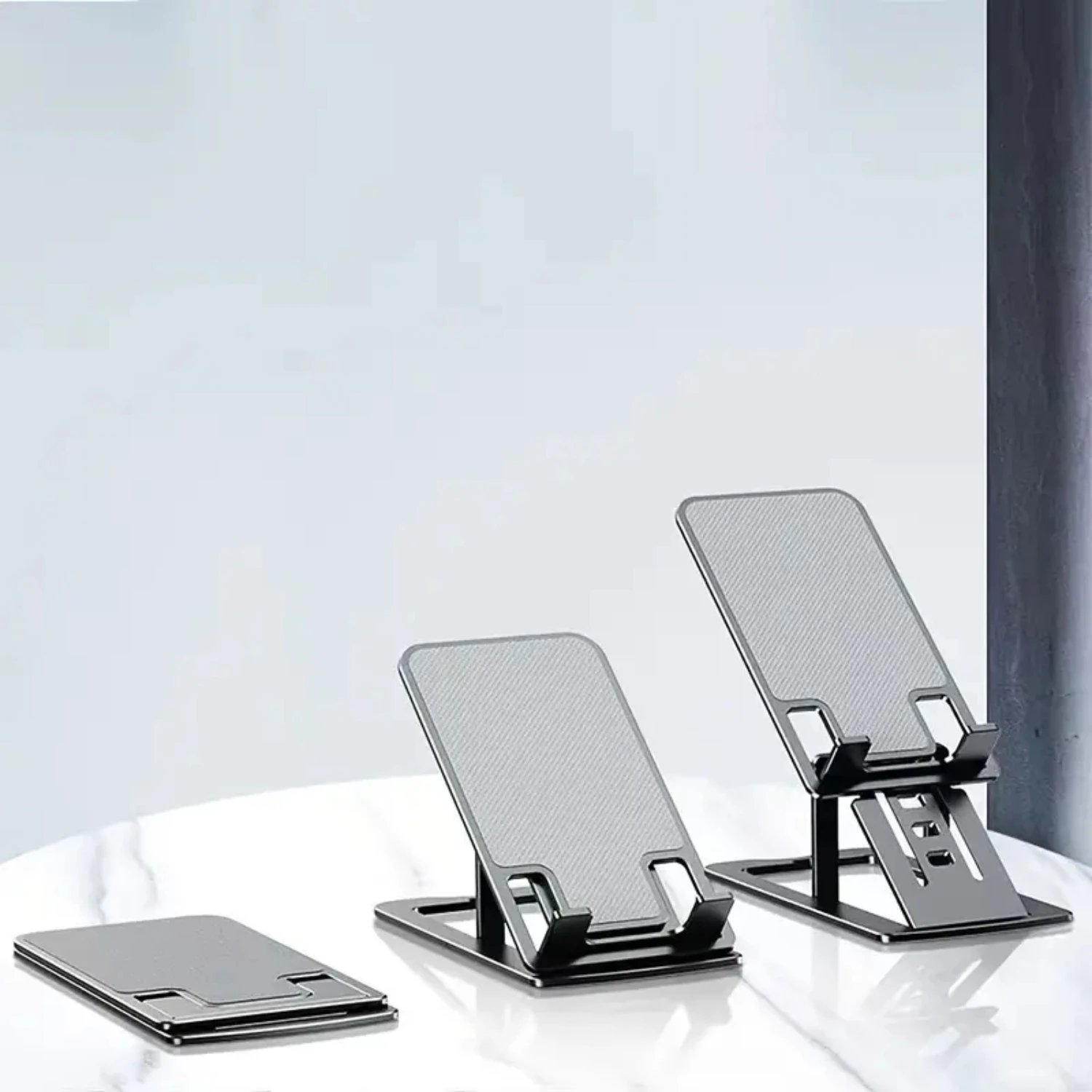 Adjustable Foldable Non-slip Metal Desktop Tablet Mount Bracket Phone Holder Stand for Smartphones & Tablets - Secure and Versat
Adjustable Foldable Non-slip Metal Desktop Tablet Mount Bracket Phone Holder Stand for Smartphones & Tablets - Secure and Versat