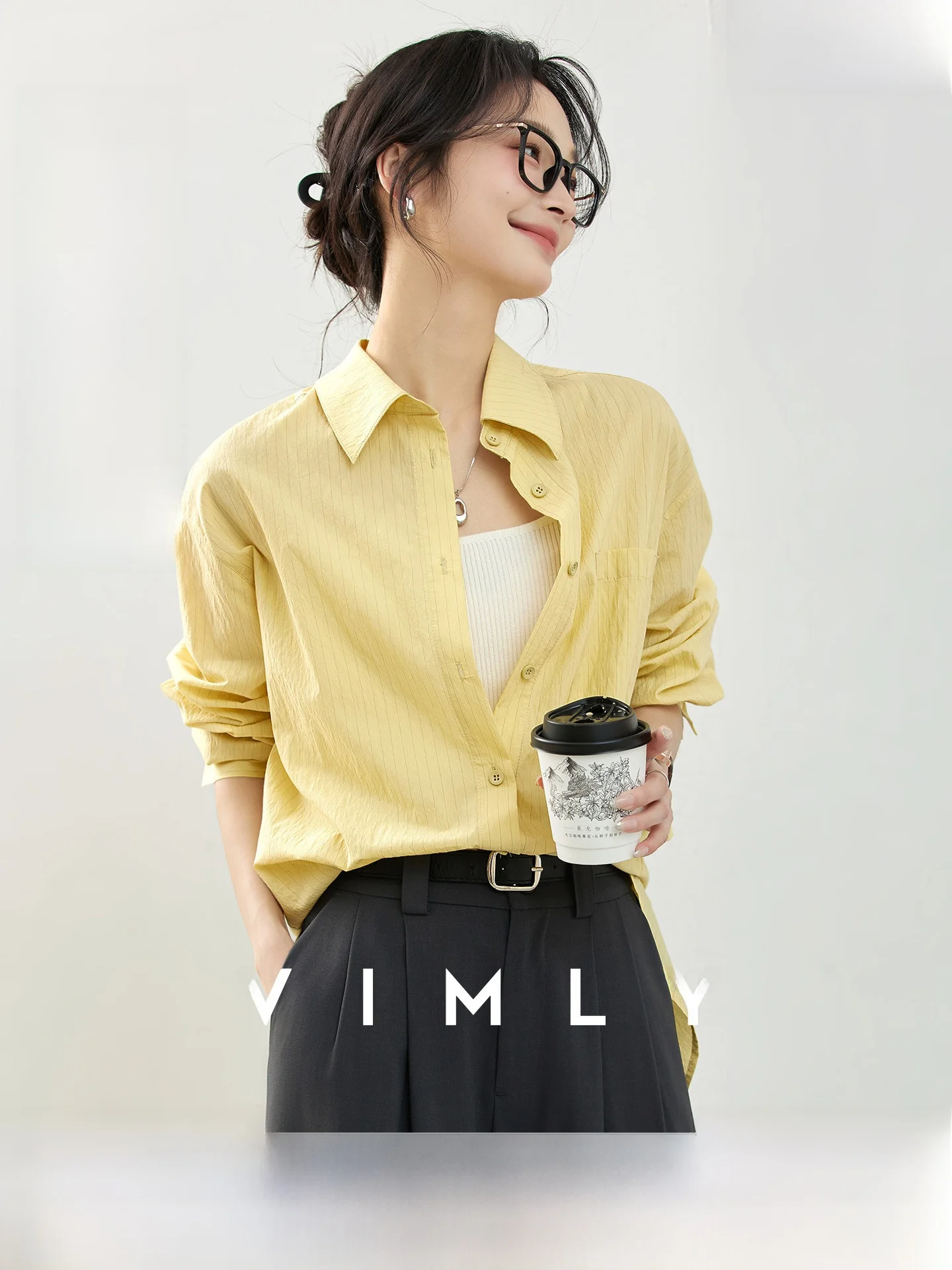 mat Stripe irt Women's Autumn New Texture All-Match Sunscreen Collar irt Coat Breathable Cotton Long Sve Loose Fit
mat Stripe irt Women's Autumn New Texture All-Match Sunscreen Collar irt Coat Breathable Cotton Long Sve Loose Fit