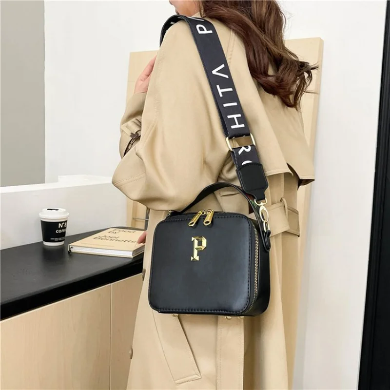 Женская сумка-мессенджер из кожи премиум-класса, повседневная, высококачественная, прочная, легкая, изысканный вид
Женская сумка-мессенджер из кожи премиум-класса, повседневная, высококачественная, прочная, легкая, изысканный вид 