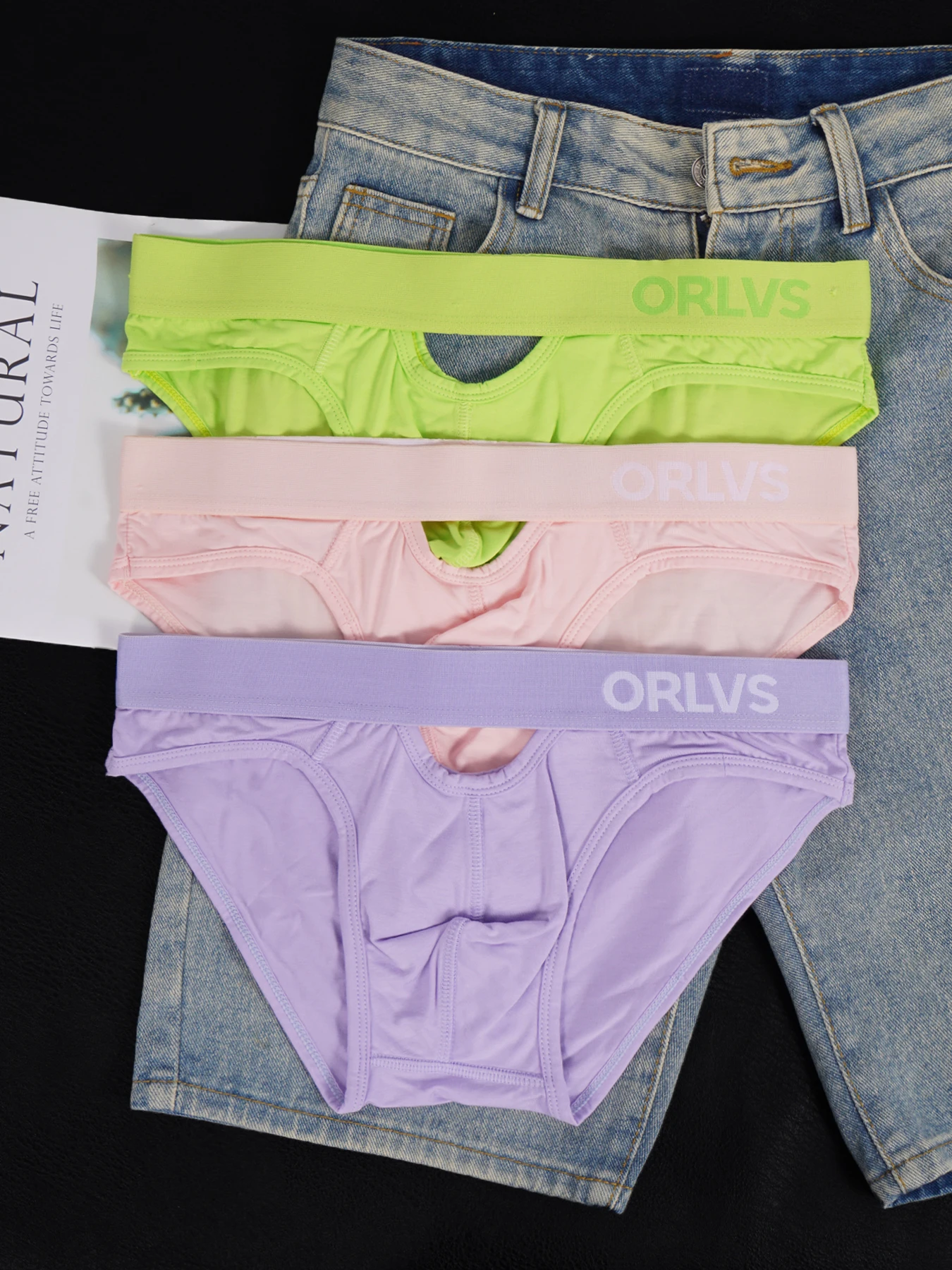 3 PCS Men's Modal Briefs, ORLVS Letter Print Wide Waistband Convex Pouch with Front Cutout Soft Breathable Low Rise Underwear
3 PCS Men's Modal Briefs, ORLVS Letter Print Wide Waistband Convex Pouch with Front Cutout Soft Breathable Low Rise Underwear