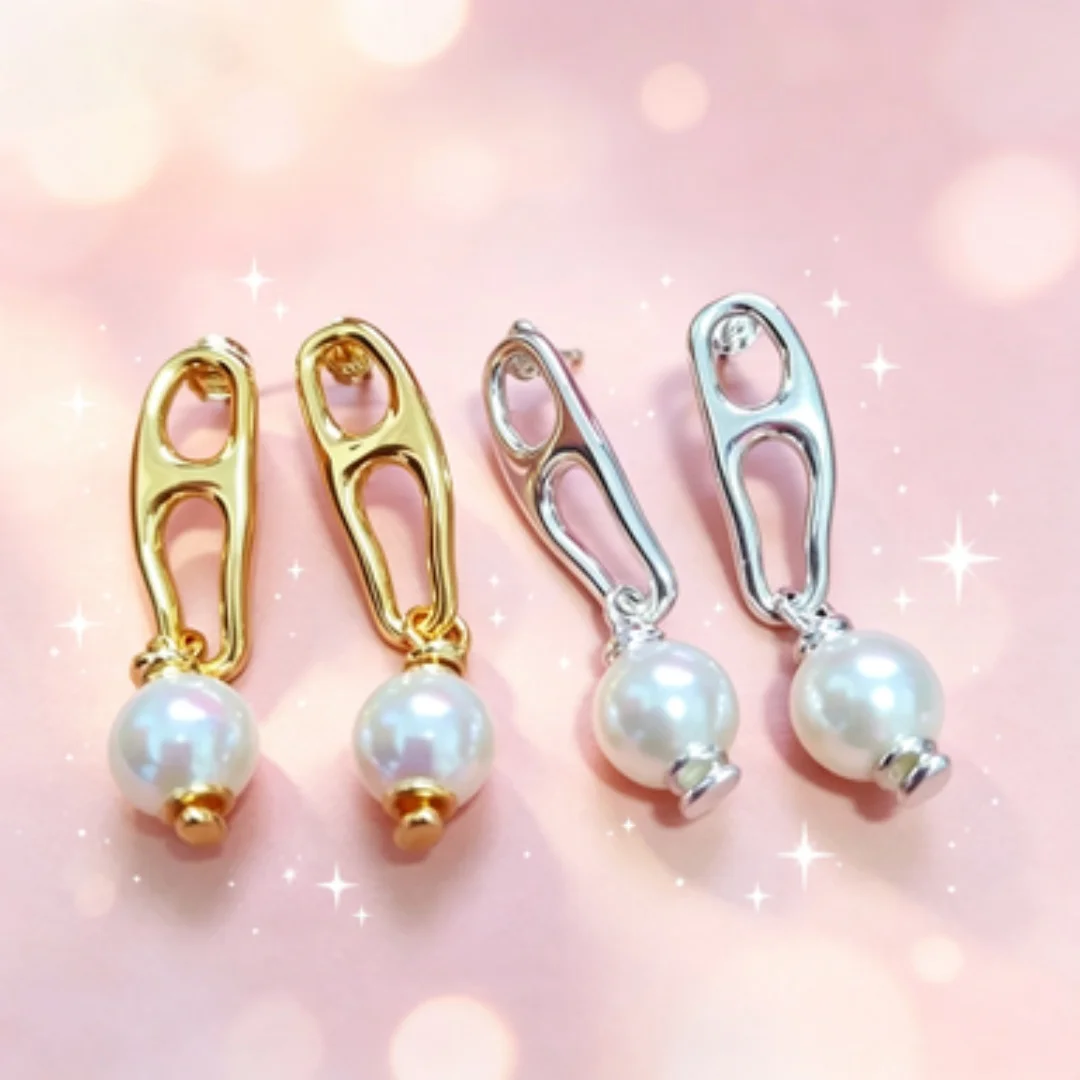 2026 Summer Fashion Niche Brand Geometric Pearl Earrings Girlfriend Romantic Gift Jewelry Bag Creative Design
2026 Summer Fashion Niche Brand Geometric Pearl Earrings Girlfriend Romantic Gift Jewelry Bag Creative Design