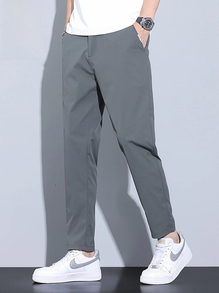 Мужские повседневные брюки прямого кроя, свободные, летние, модные, спортивные, длинные, простые, универсальные, со средней талией, на молнии
Мужские повседневные брюки прямого кроя, свободные, летние, модные, спортивные, длинные, простые, универсальные, со средней талией, на молнии