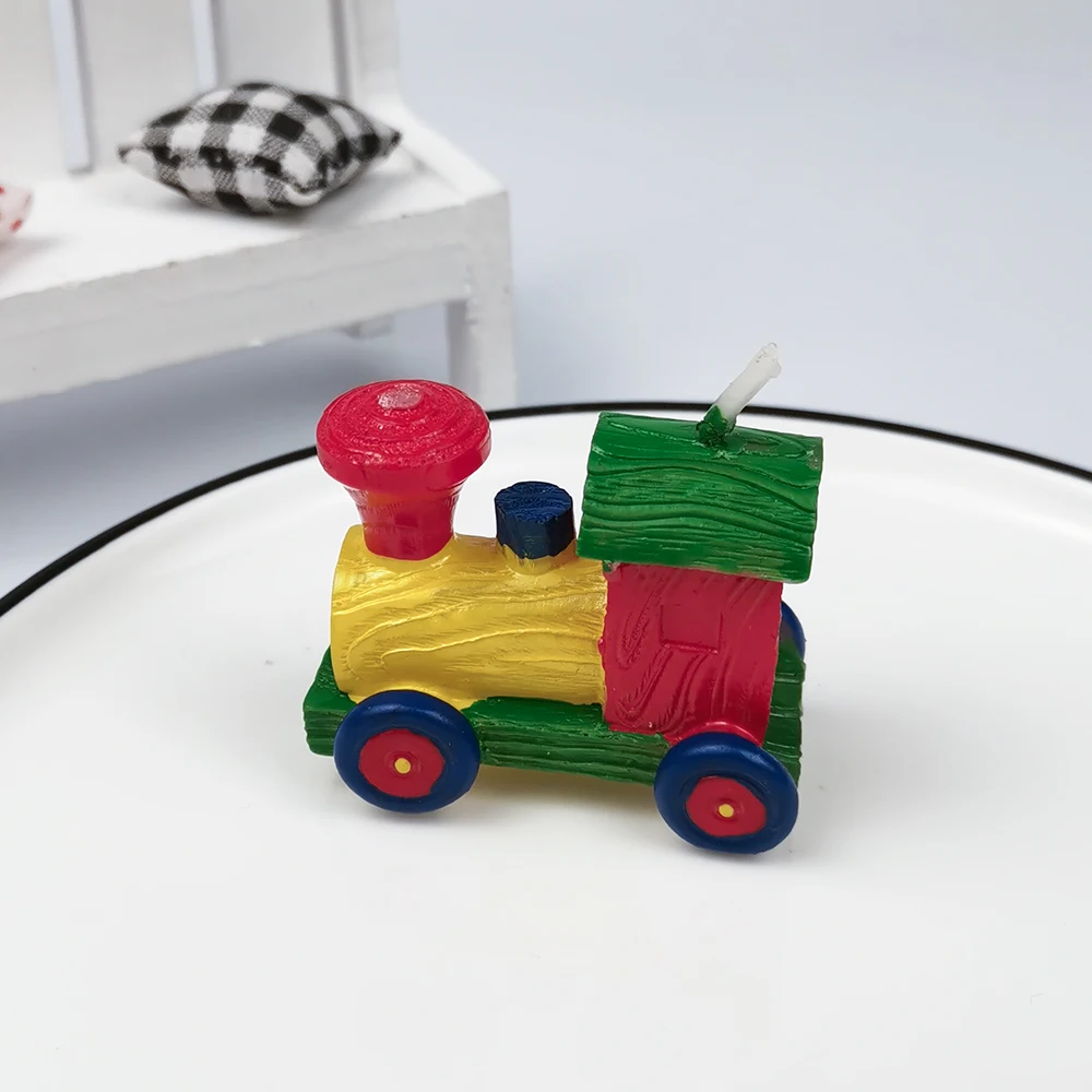 3D Cartoon Little Train Molds Toy Silicone Moulds Handmade Soap Fondant Cake DIY Cakes Tools Aroma For Cake Decorations Artwork
3D Cartoon Little Train Molds Toy Silicone Moulds Handmade Soap Fondant Cake DIY Cakes Tools Aroma For Cake Decorations Artwork