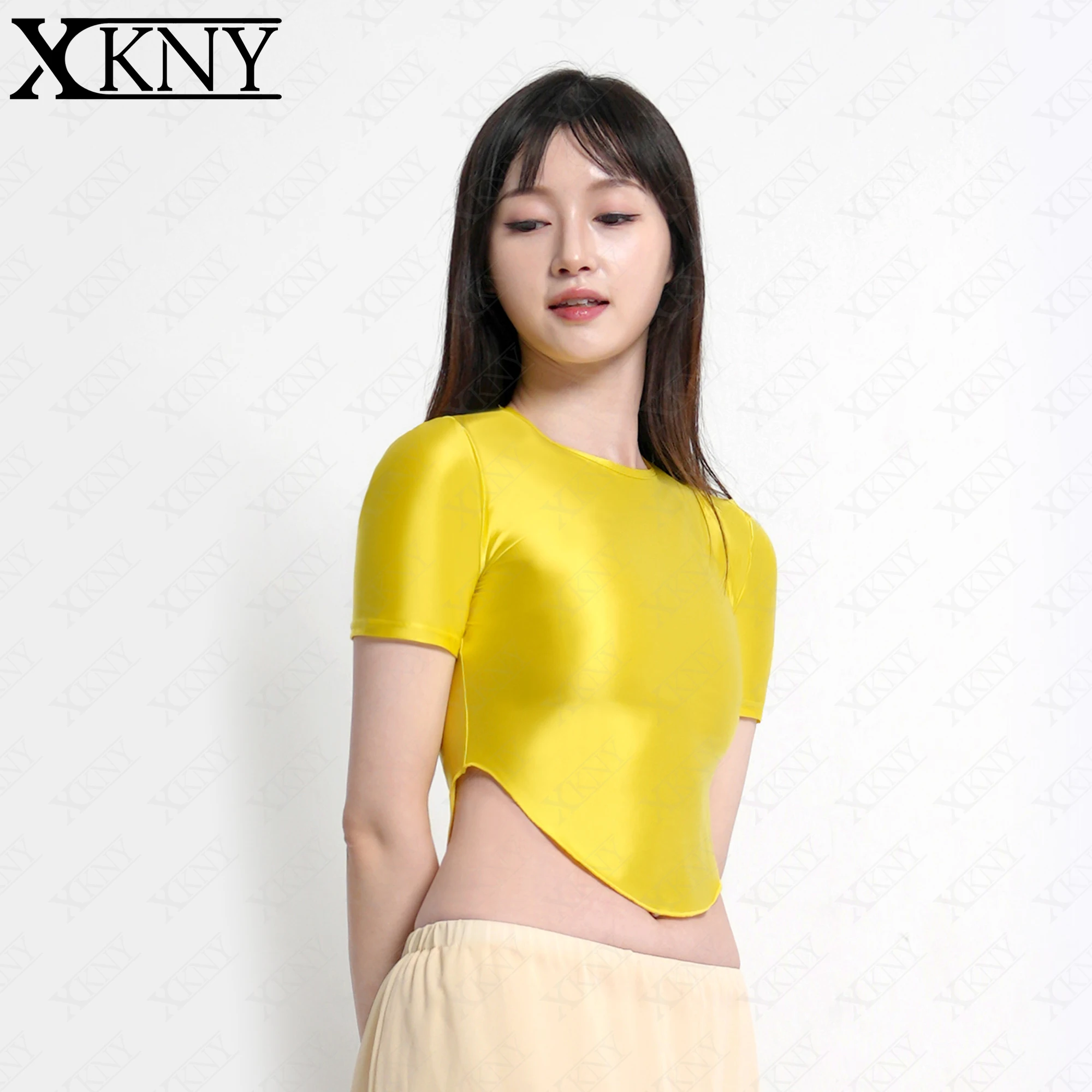 XCKNY satin glossy top elastic shirt color bottomed shirt short sleeve suspender Oily silky vest sports Yoga swim Undershirt
XCKNY satin glossy top elastic shirt color bottomed shirt short sleeve suspender Oily silky vest sports Yoga swim Undershirt