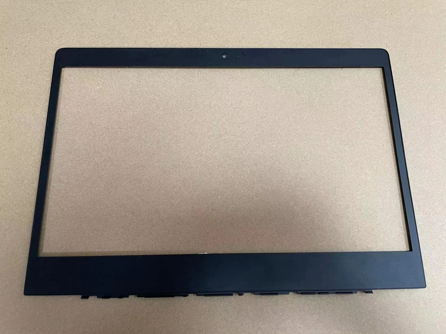 FOR HP ELITEBOOK 830 735 G5 G6 B Shell Disassembly Screen Frame L60618-001
FOR HP ELITEBOOK 830 735 G5 G6 B Shell Disassembly Screen Frame L60618-001
