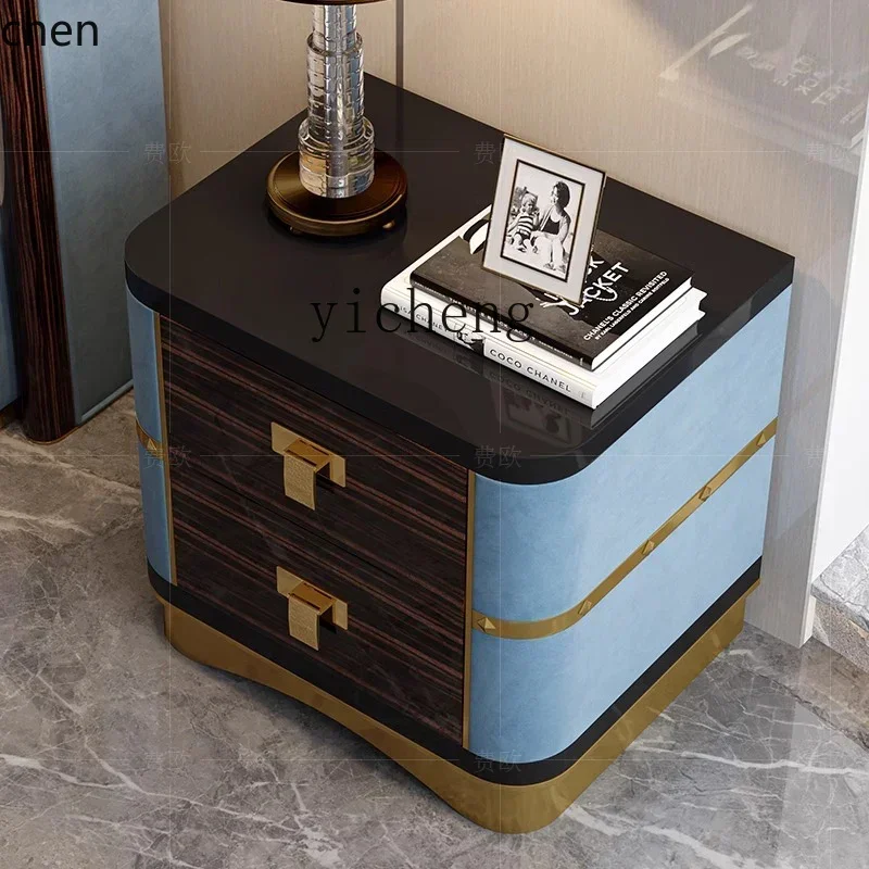 DSA light luxury bedside cabinet green leather surface bedroom bedside storage cabinet
DSA light luxury bedside cabinet green leather surface bedroom bedside storage cabinet