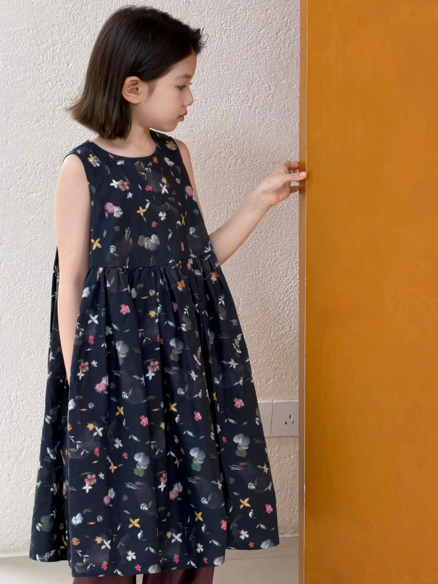 Girls Summer Dress Child's Skirt Knee-Length Vest Print Unique Beautiful Blue Casual Mid-Low Waist Lengthened Tunic Dress
Girls Summer Dress Child's Skirt Knee-Length Vest Print Unique Beautiful Blue Casual Mid-Low Waist Lengthened Tunic Dress